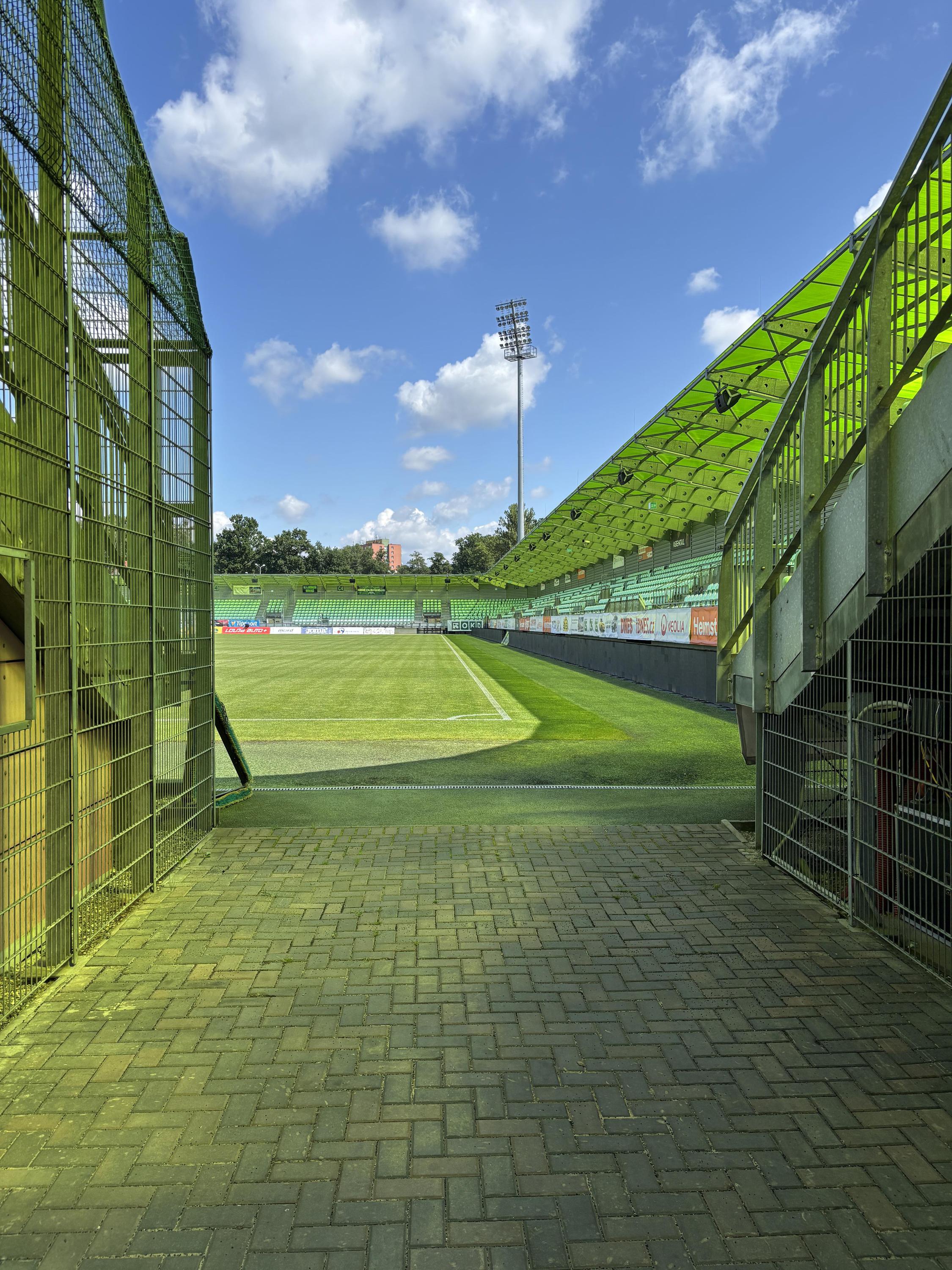Městský stadion Karviná foto 2