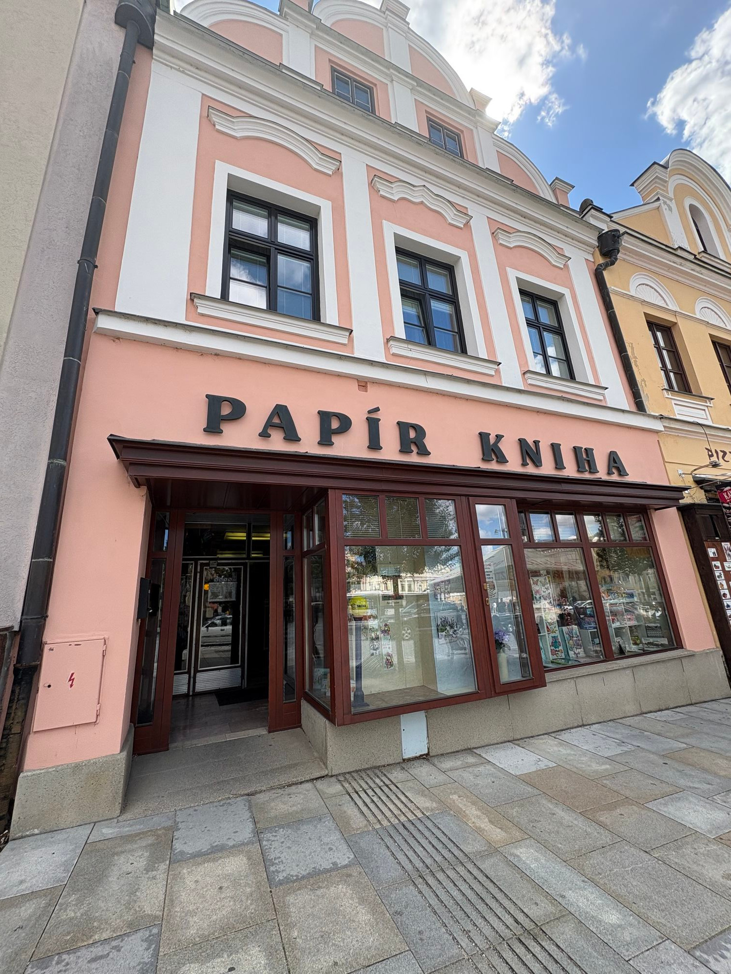 Papír Kniha foto 1