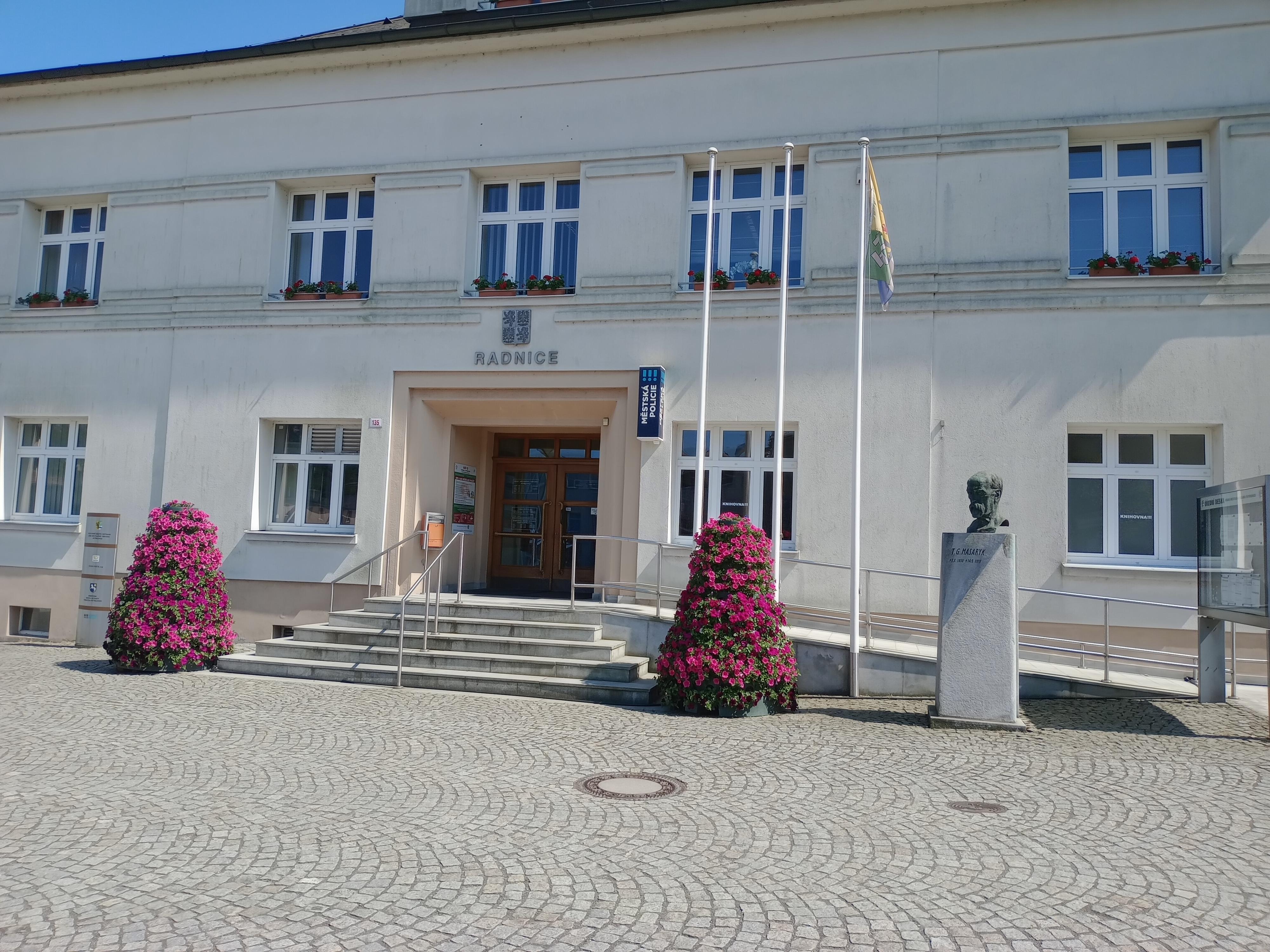 Úřad městského obvodu Ostrava - Petřkovice foto 4