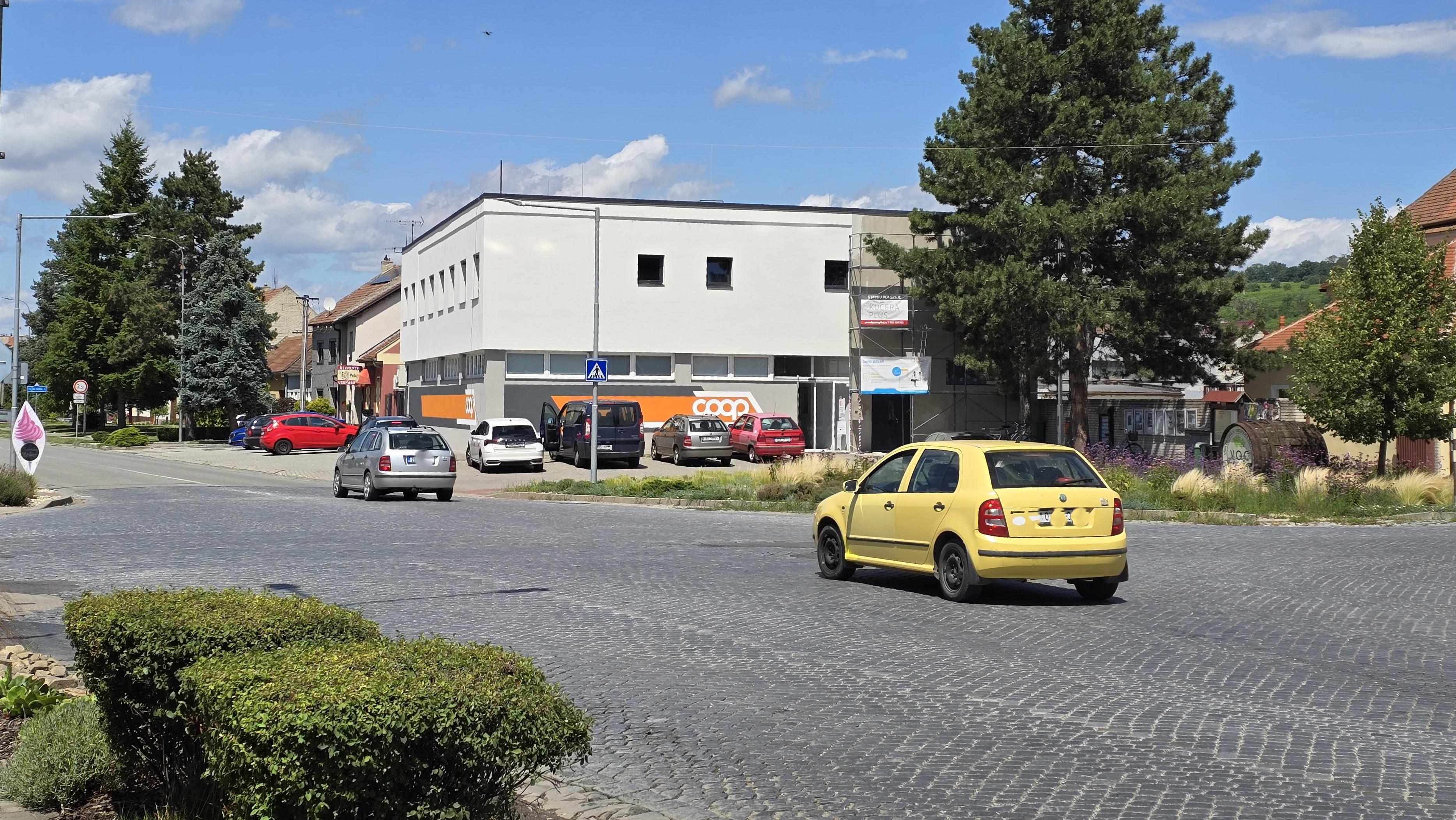 Jednota, spotřební družstvo v Hodoníně - COOP