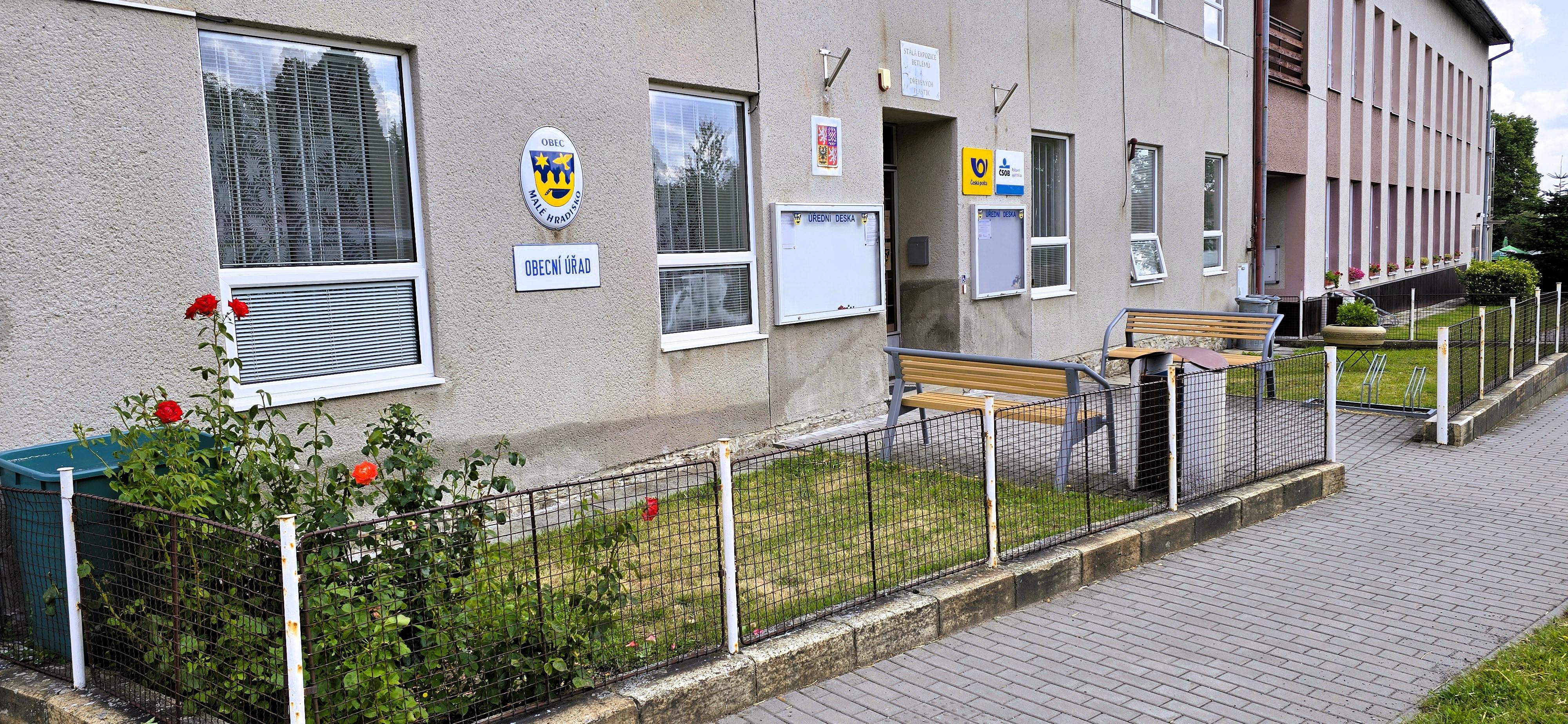 Malé Hradisko - obecní úřad foto 5