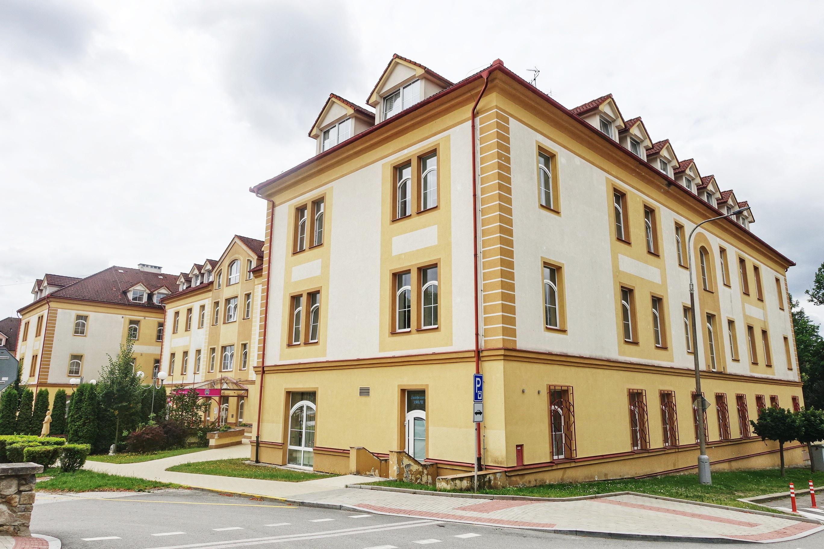 Správa účelových zařízení VŠE v Jindřichově Hradci foto 2