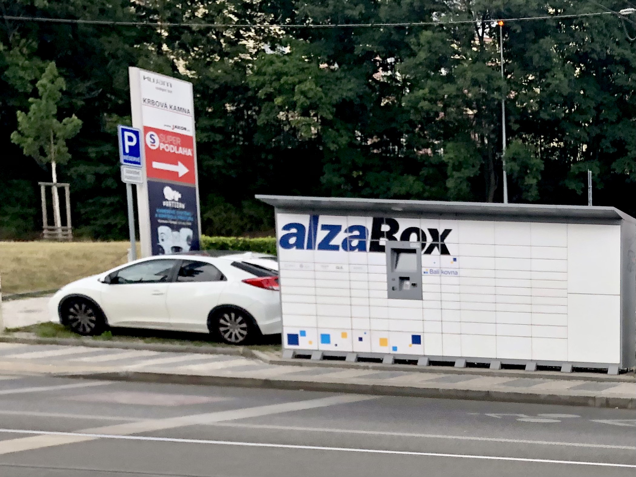 AlzaBox foto 6