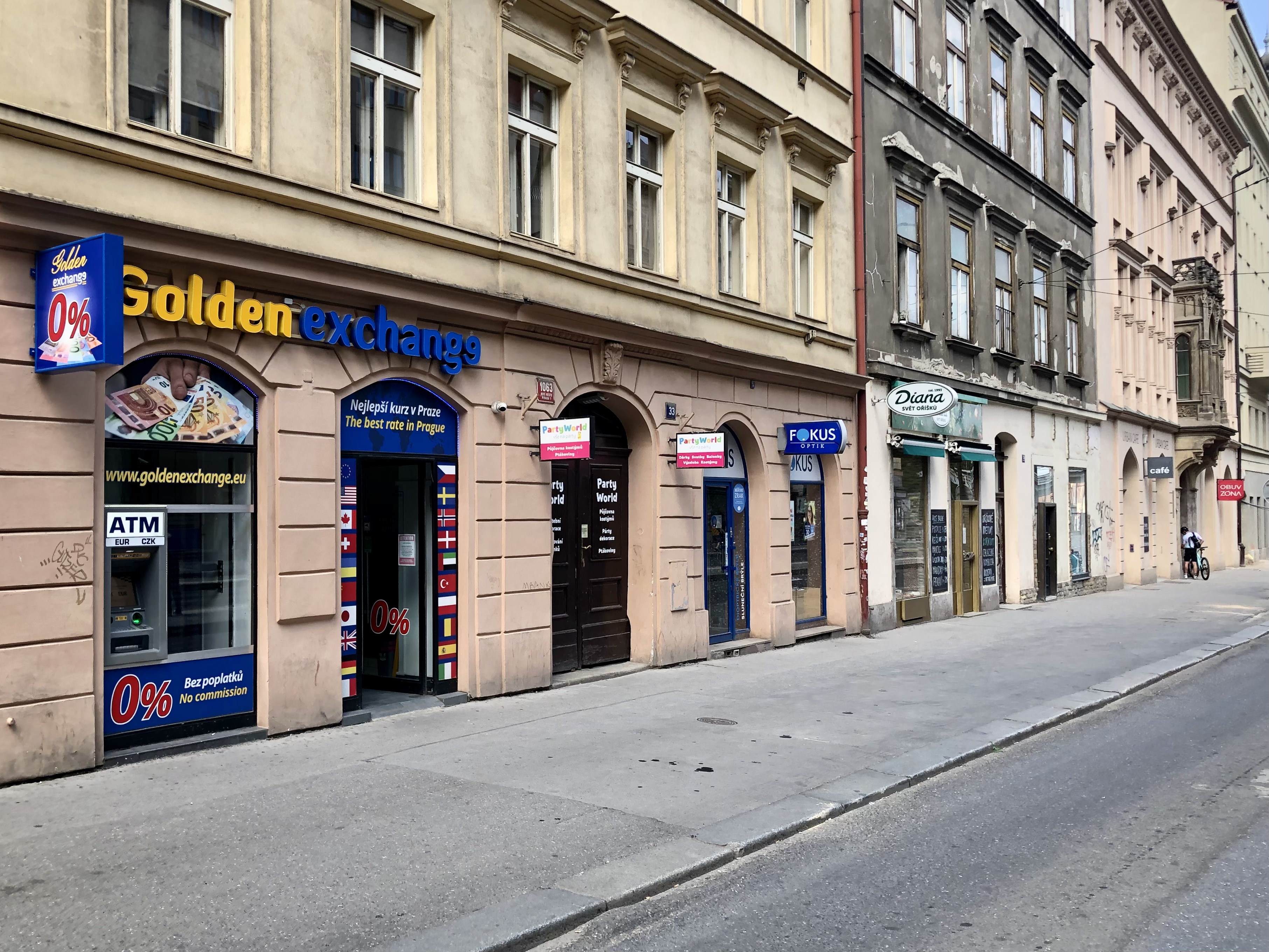 GOLDEN EXCHANGE s.r.o. foto 3