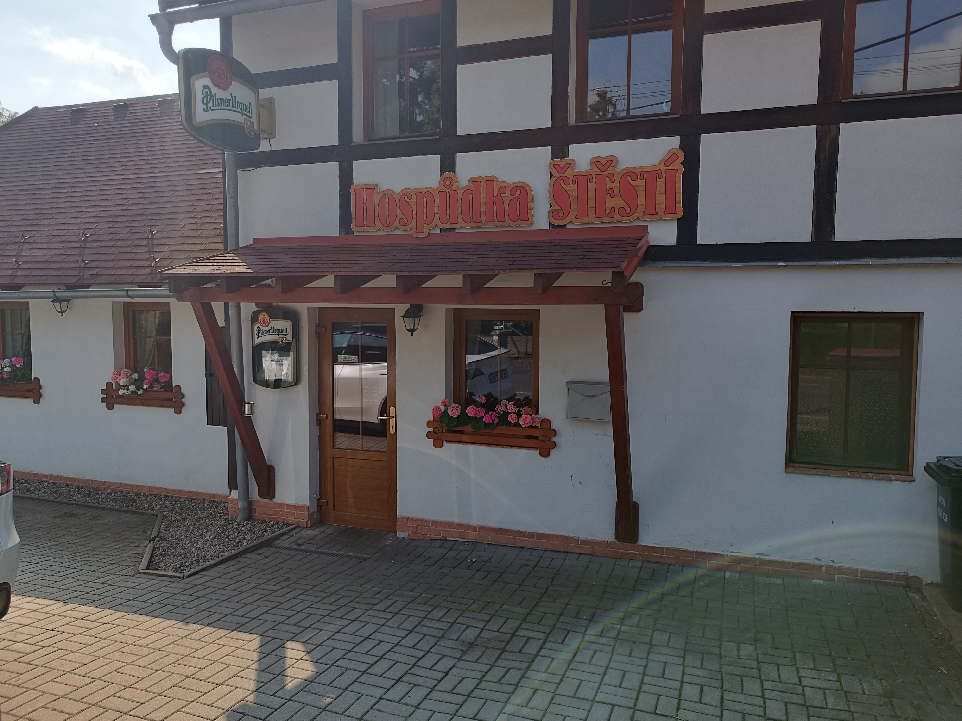 Hospůdka Štěstí foto 2