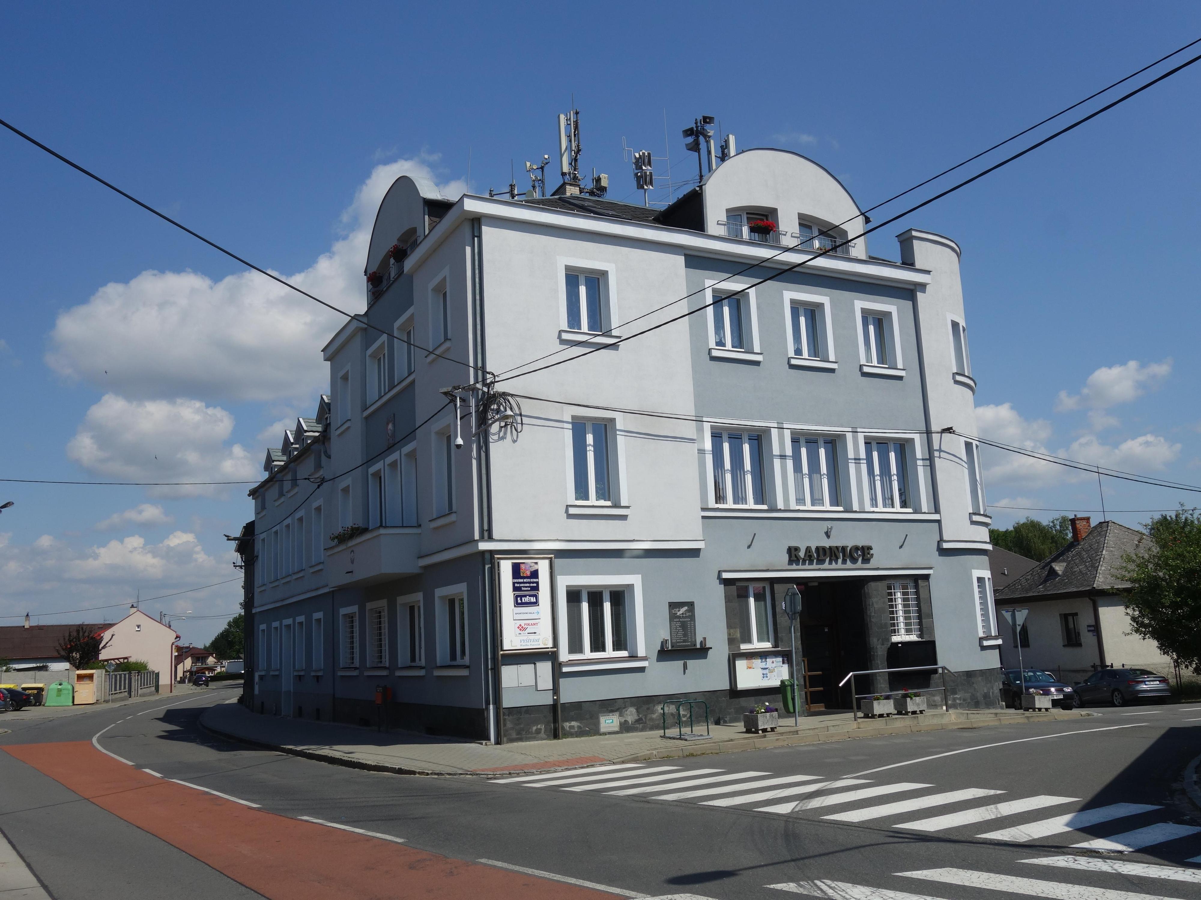 Úřad městského obvodu Ostrava - Třebovice foto 2