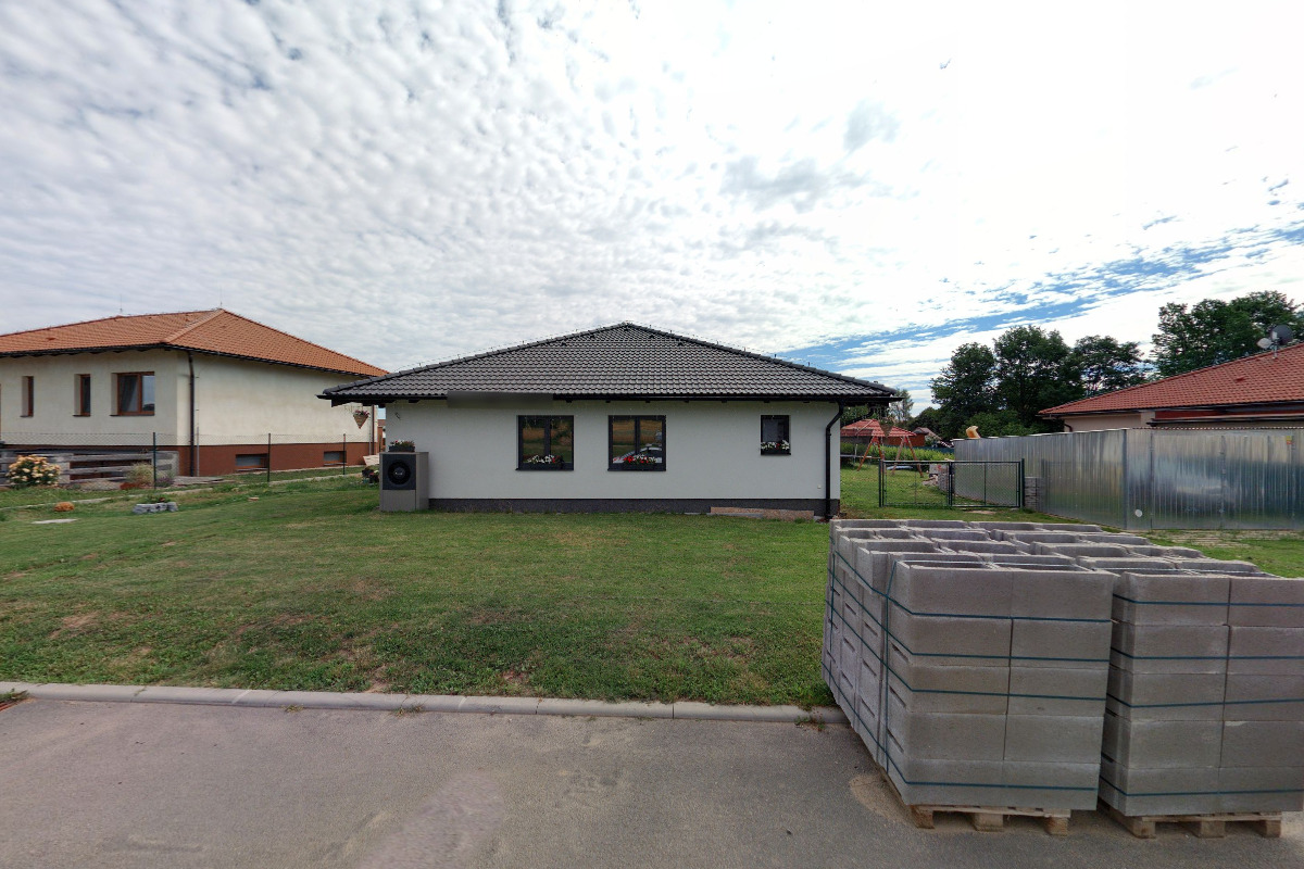 Zemědělské dotace Ing. Julie Coufalová foto 1