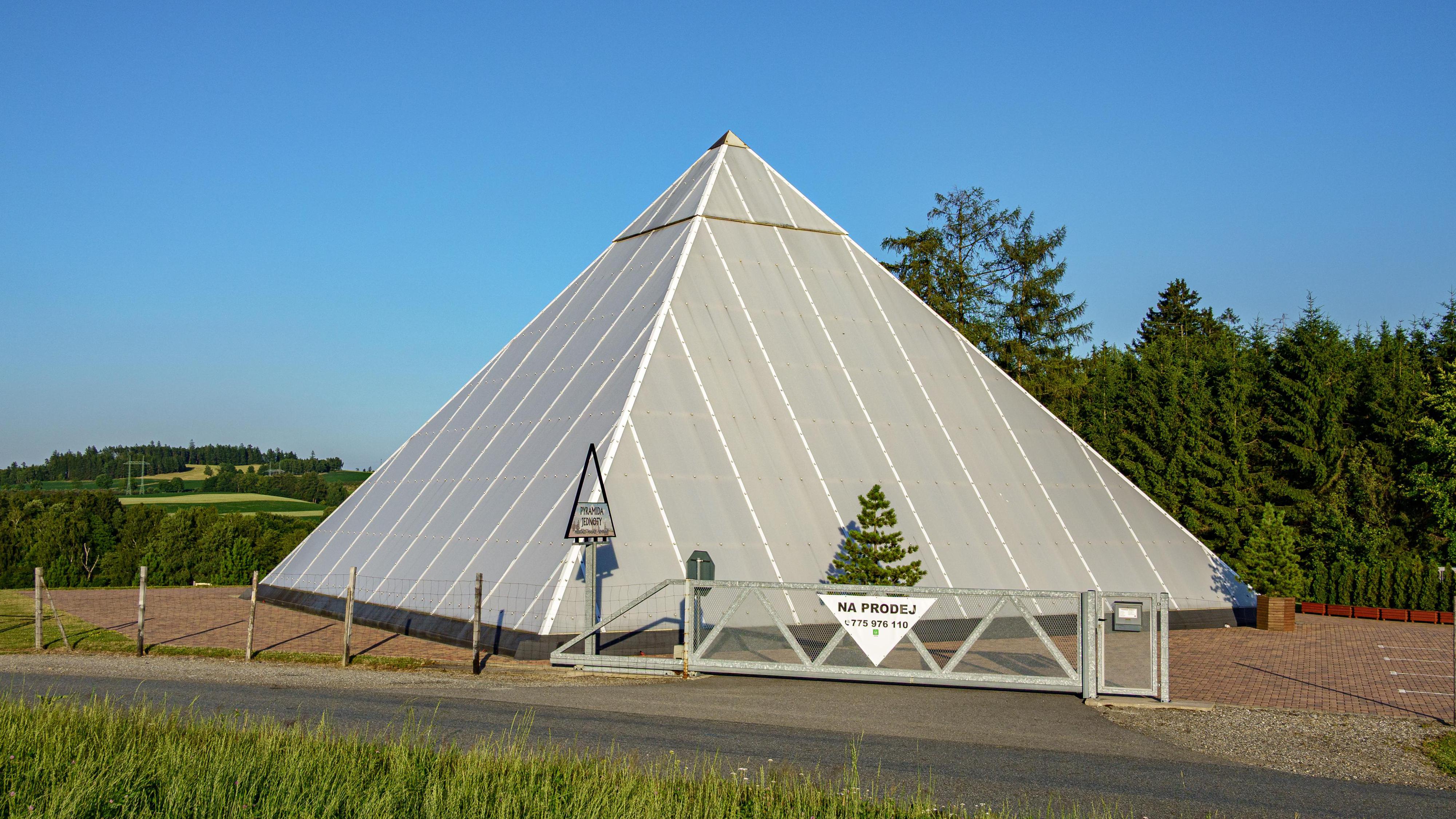 Pyramida Jednoty foto 2