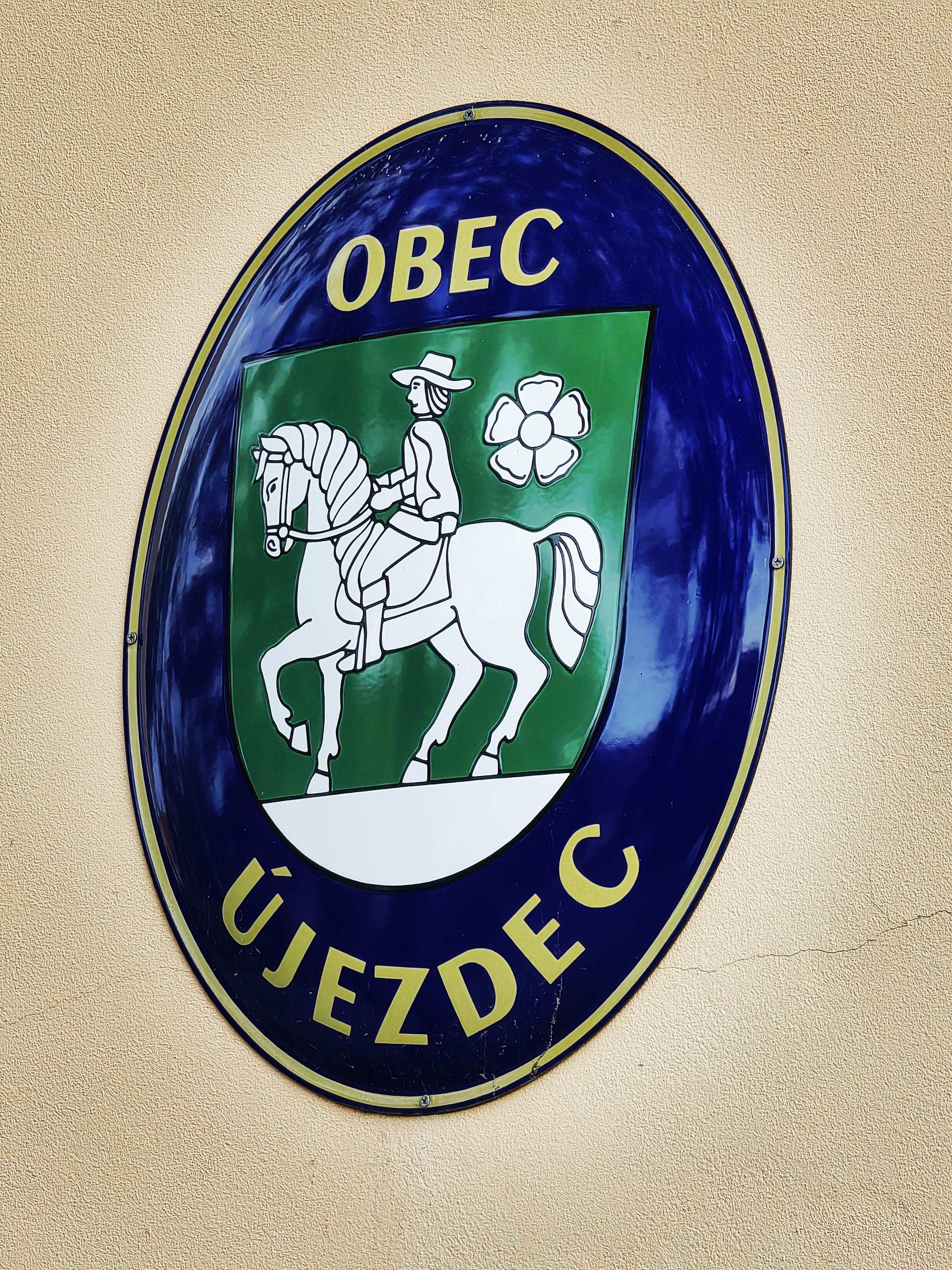 Újezdec - obecní úřad foto 5