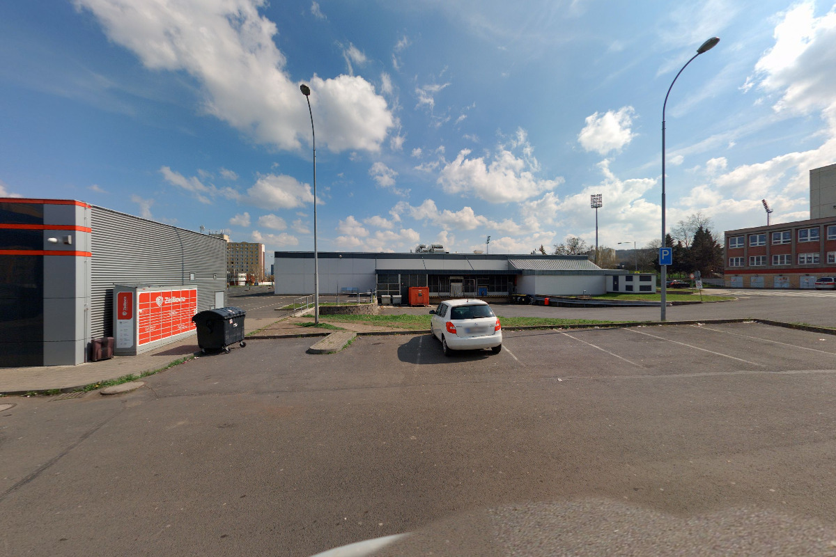 Dobíjecí stanice ČEZ