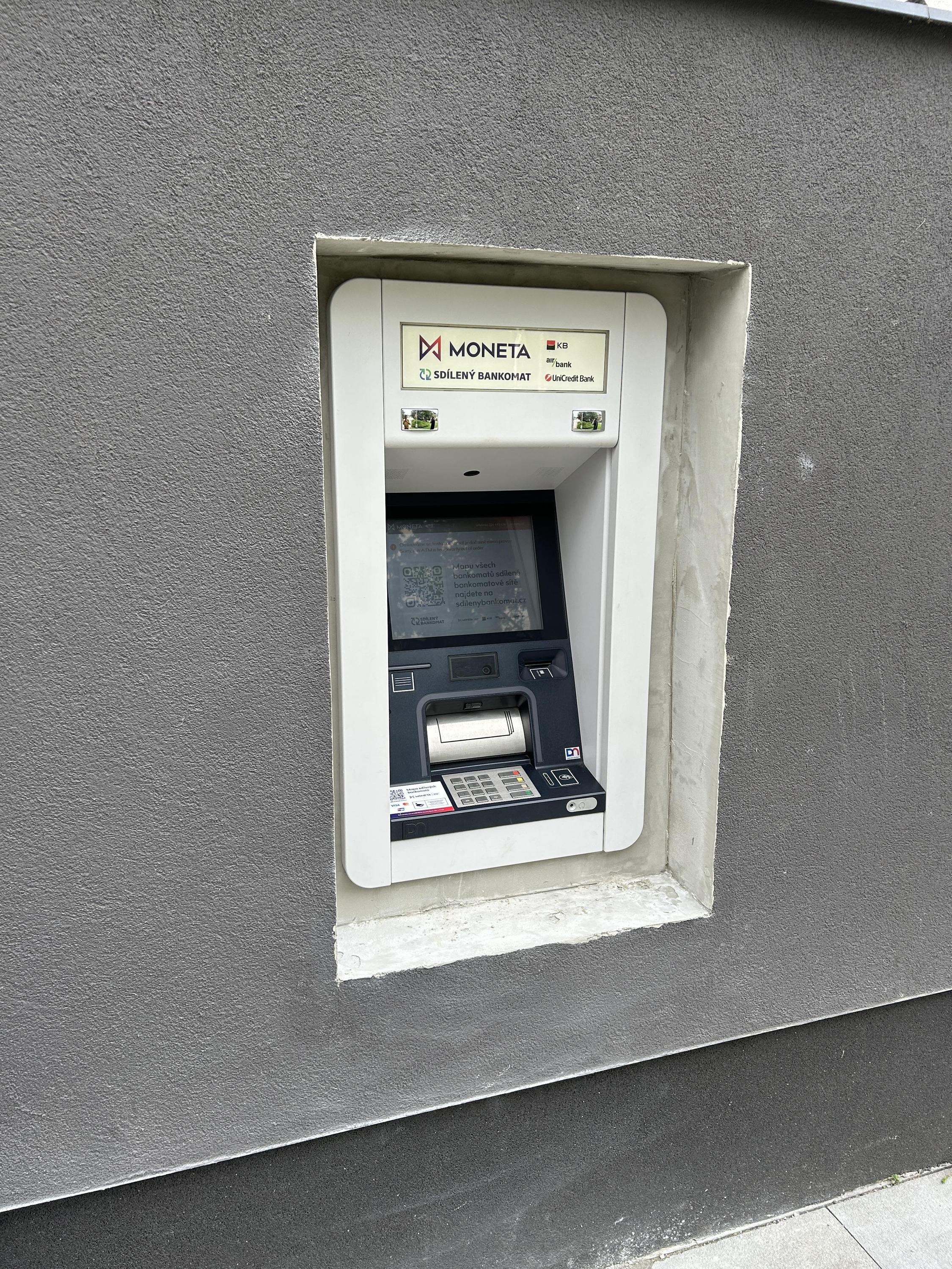 Bankomat MONETA Money Bank foto 2