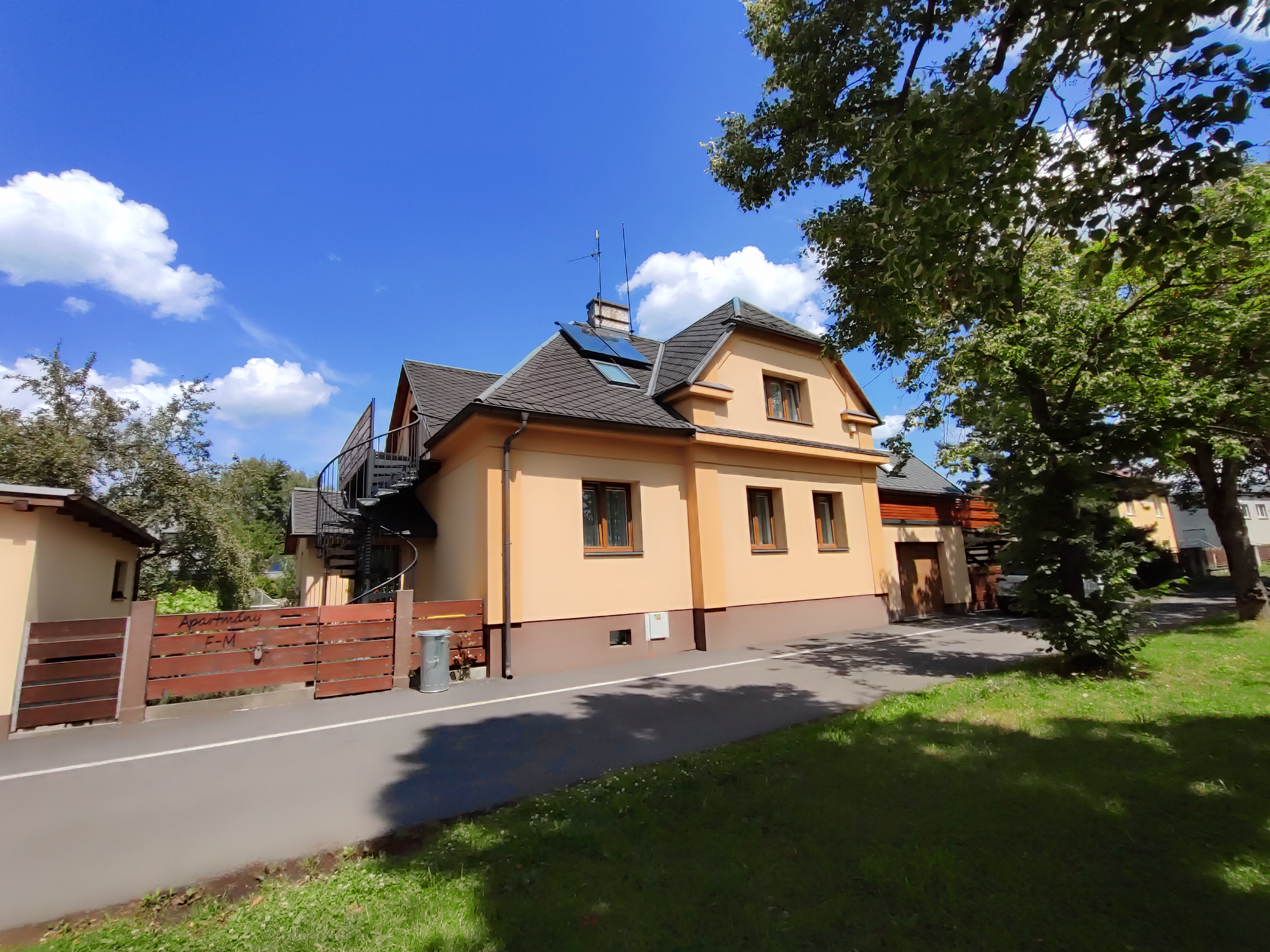 Apartmány F-M foto 5