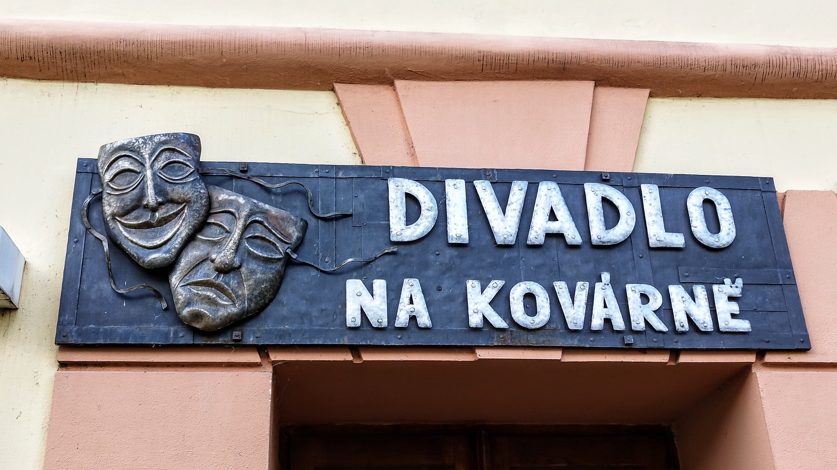 Divadlo Na Kovárně foto 3