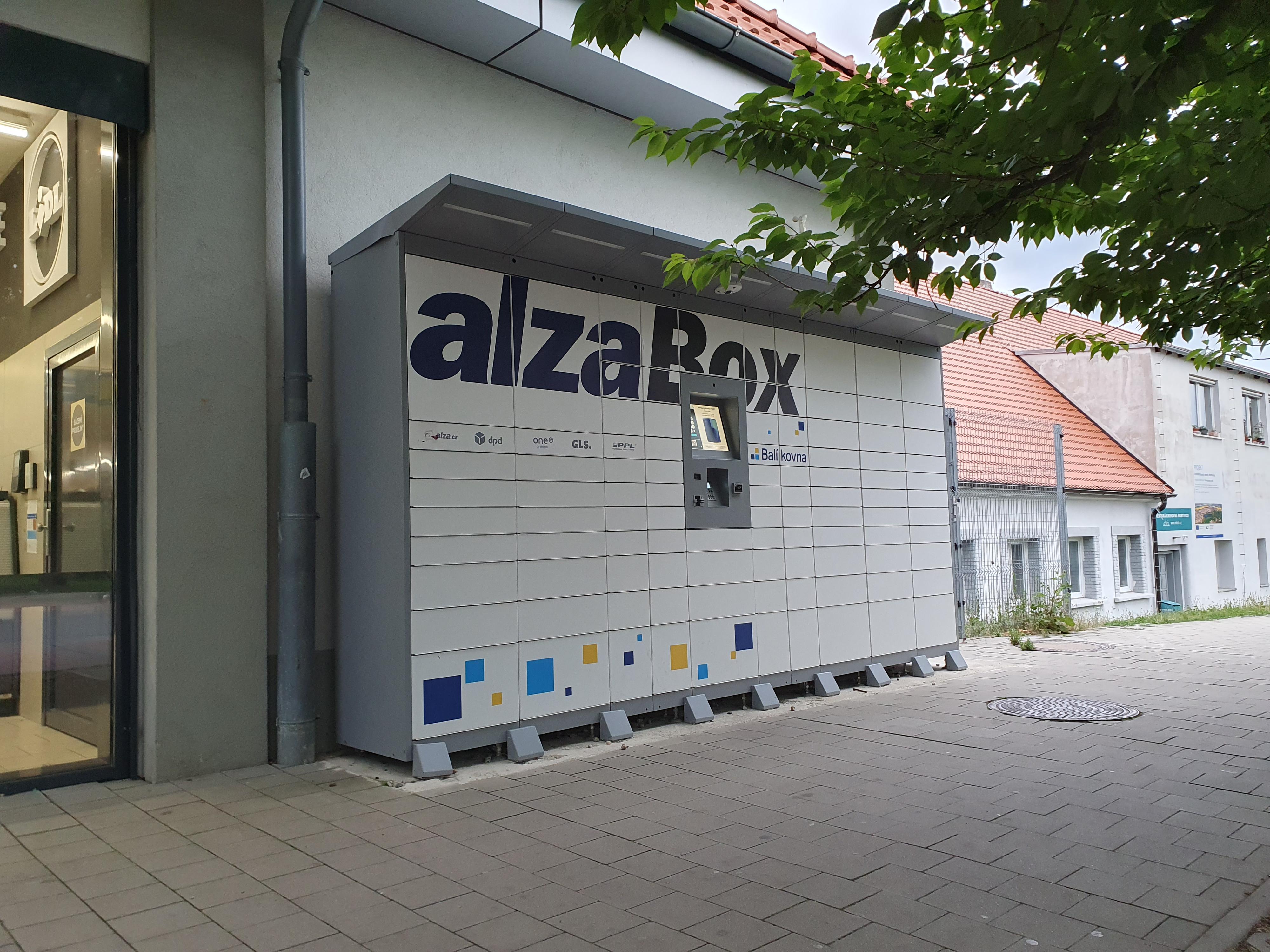 AlzaBox foto 2
