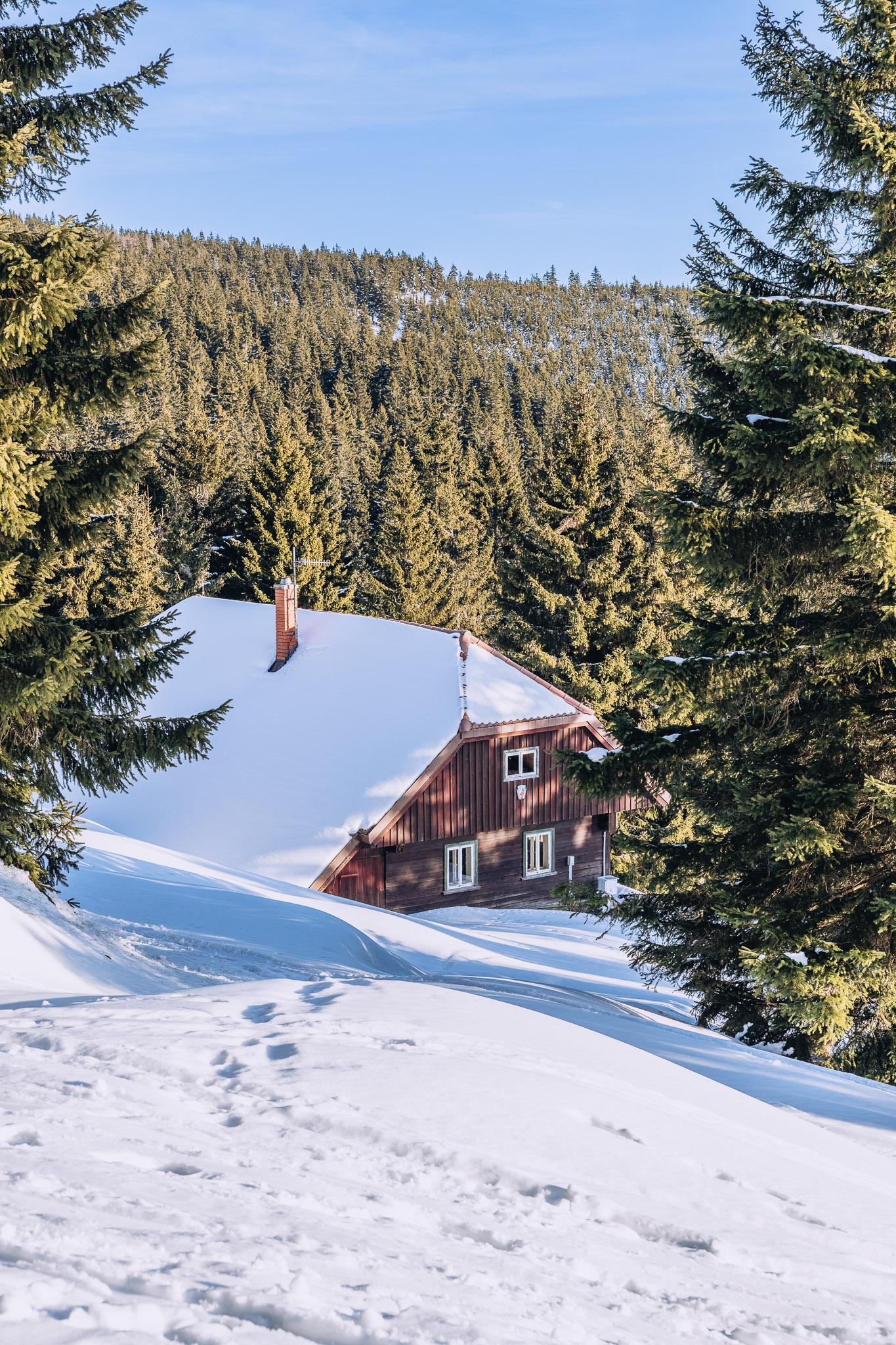 Stanice horské služby Dvoračky foto 1
