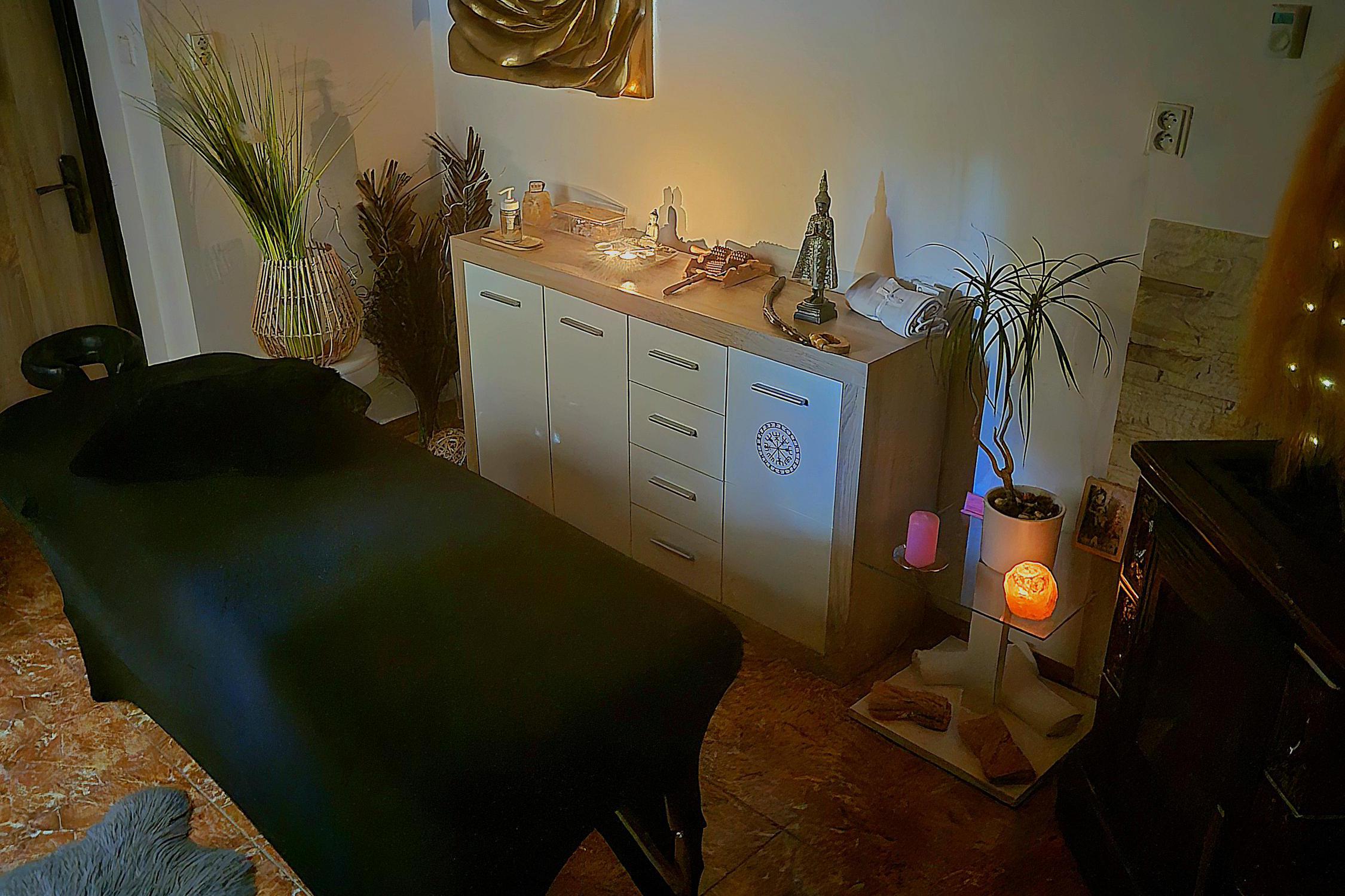 Masážní salon Šaia