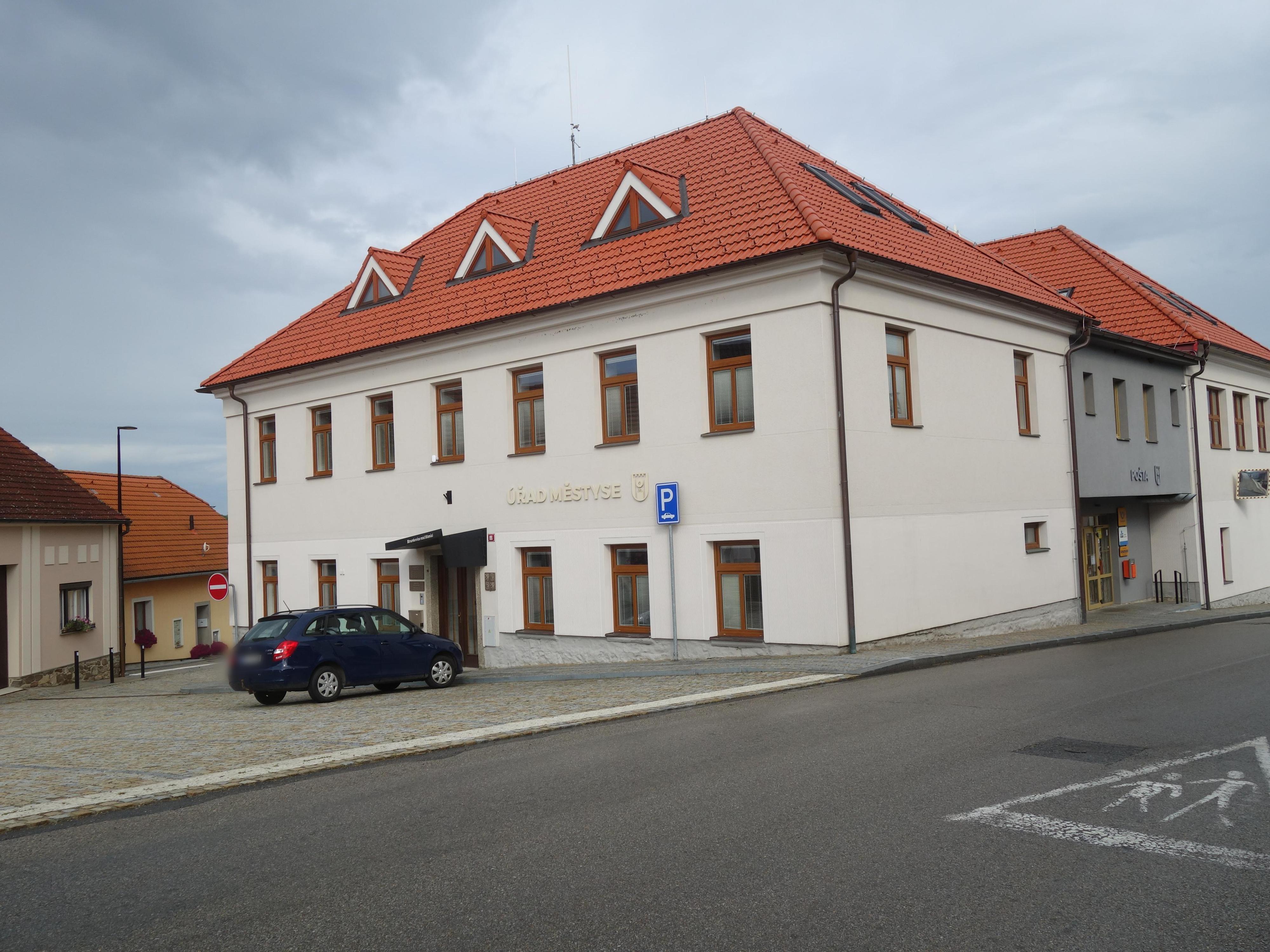 Strunkovice nad Blanicí - úřad městyse