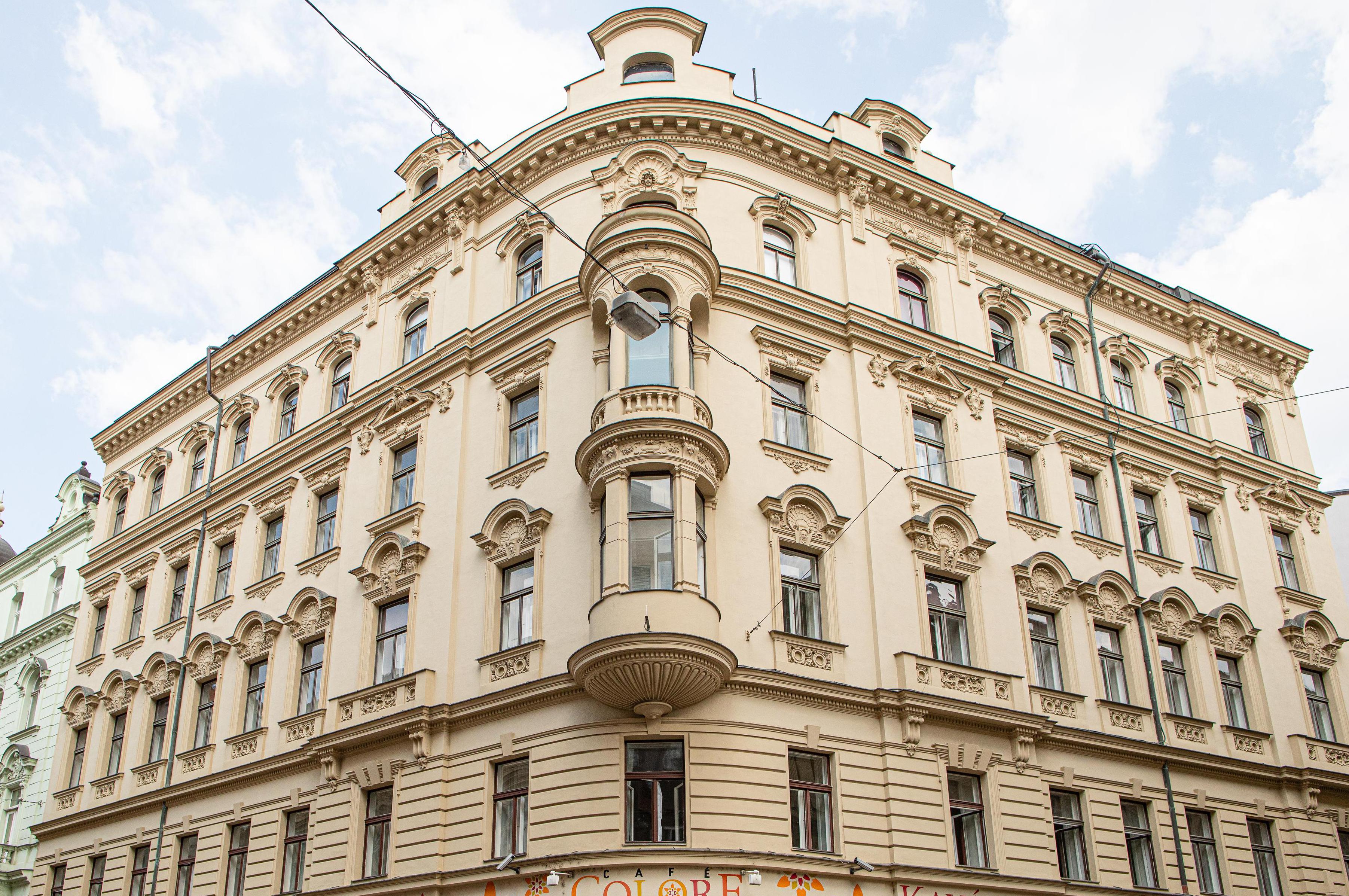 HRUBÝ & BUCHVALDEK Corporate Solutions, s.r.o. foto 1