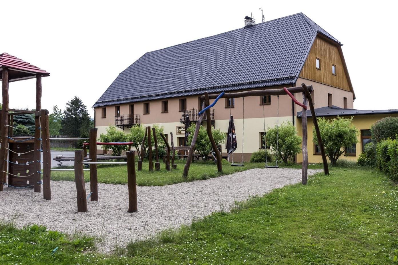 Chotovická hospoda u lázní