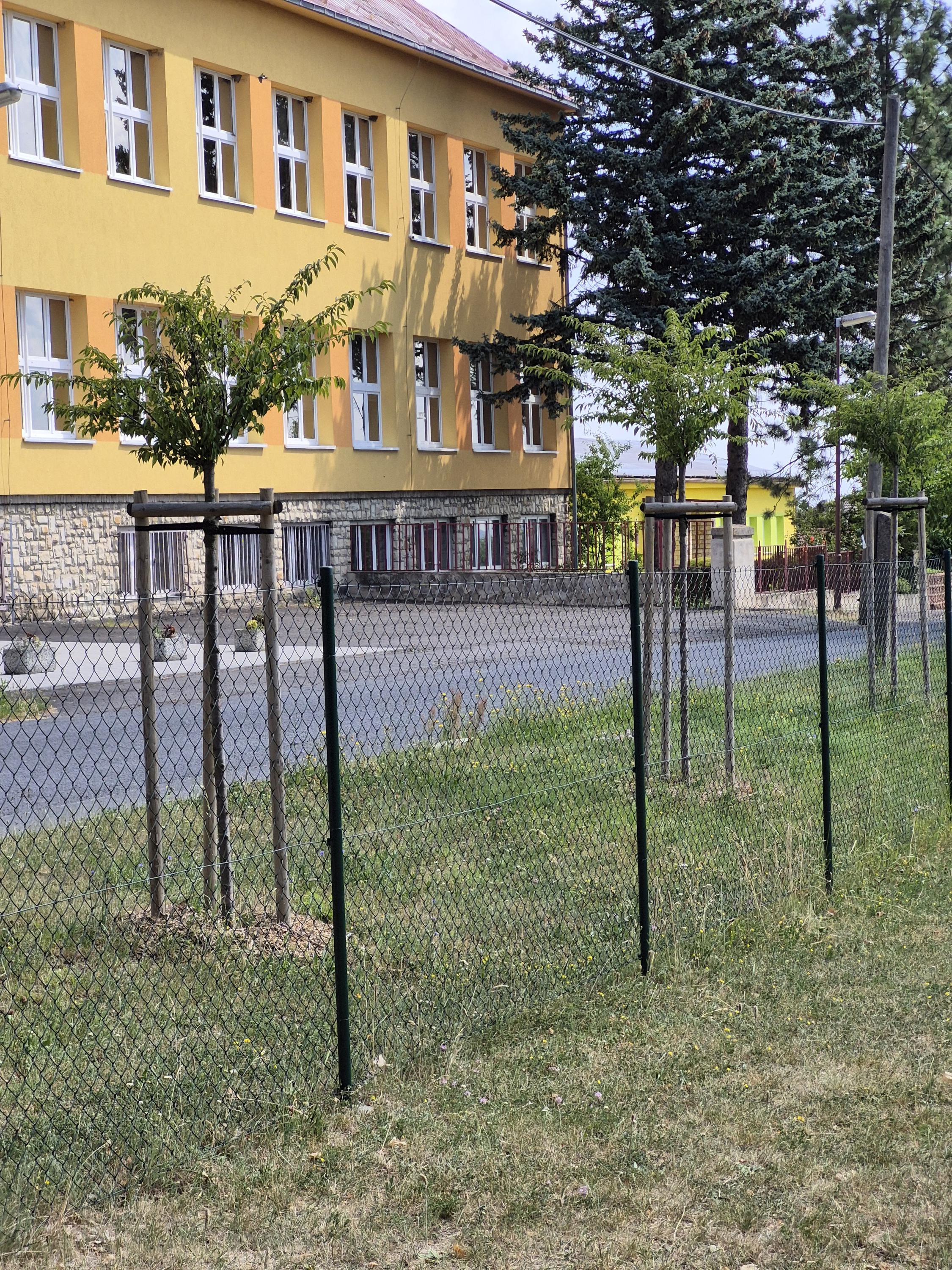 ZŠ Panenský Týnec foto 6
