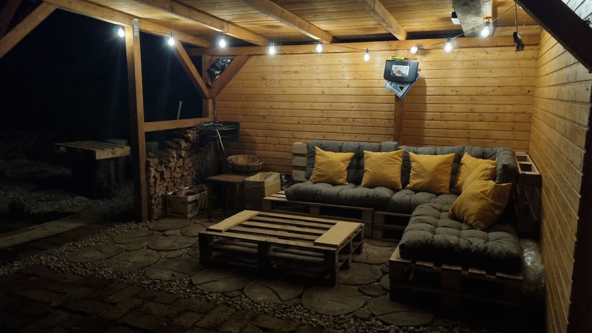 Terasy Zvěstov na dohled Blaníku-bezKempu foto 3