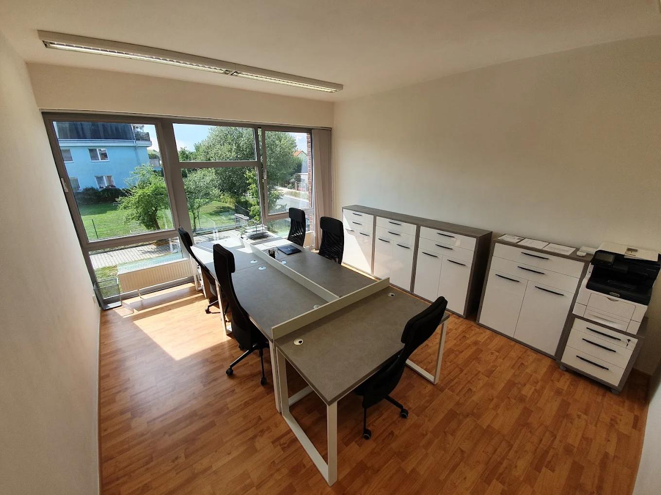 Nina Sůkopová - realitní makléřka foto 2