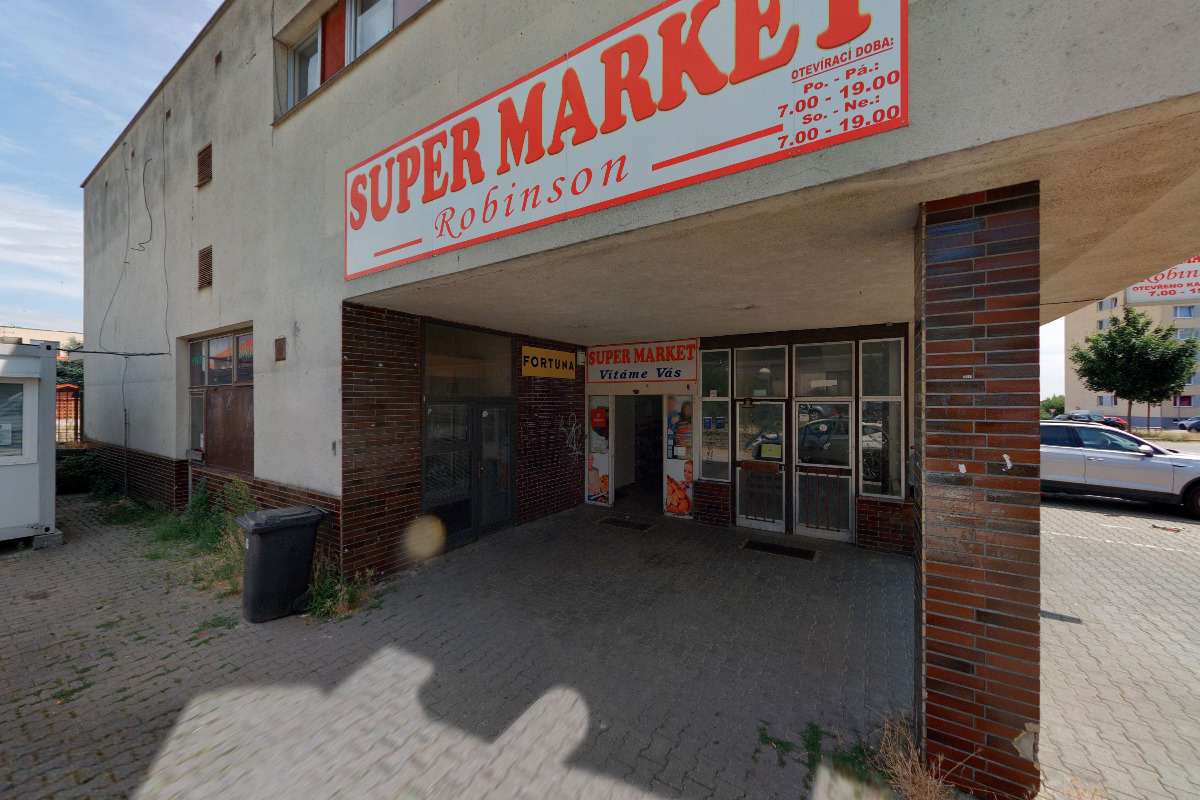 Super Market Robinson foto 2