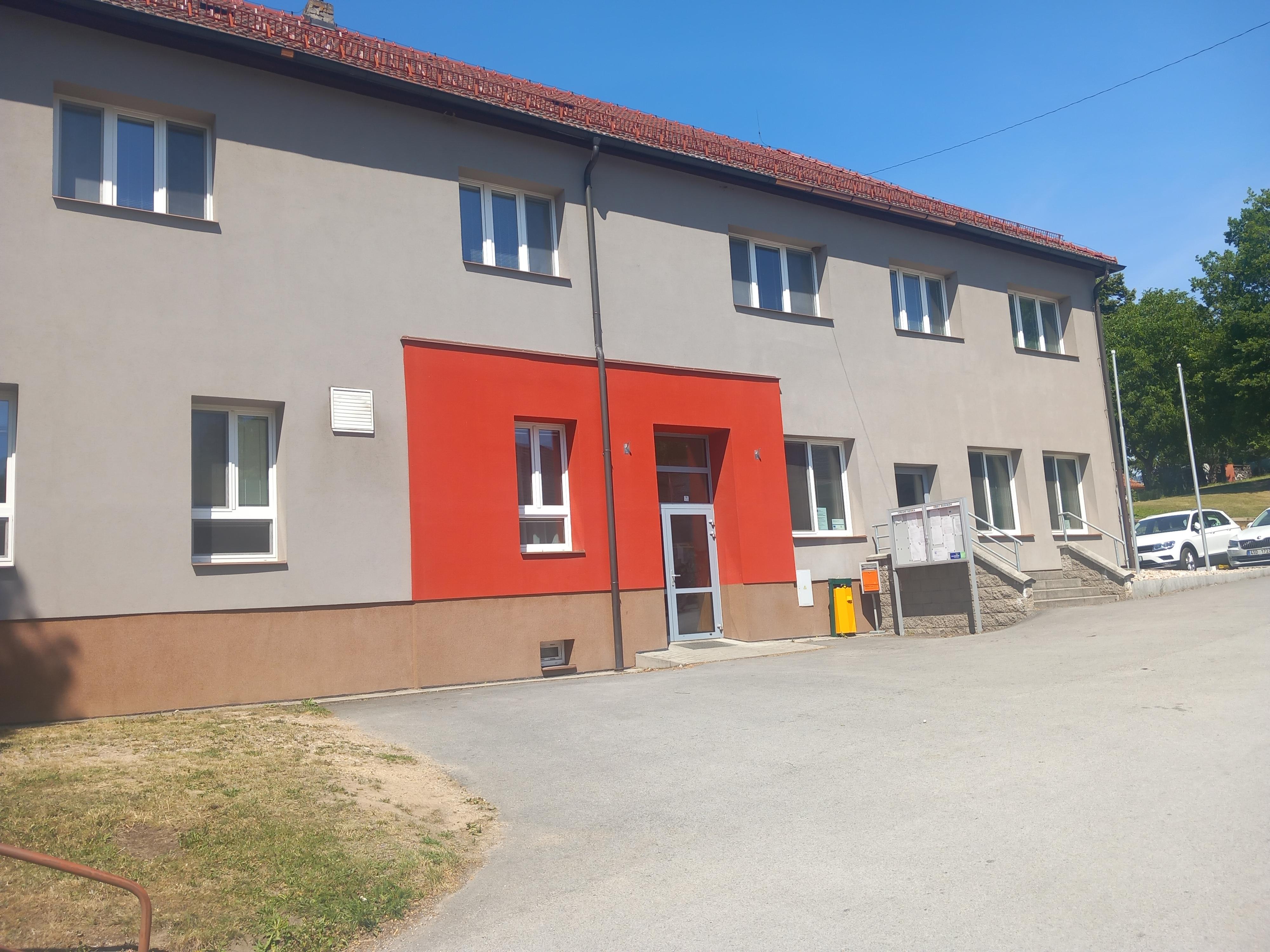 Rodinov - obecní úřad