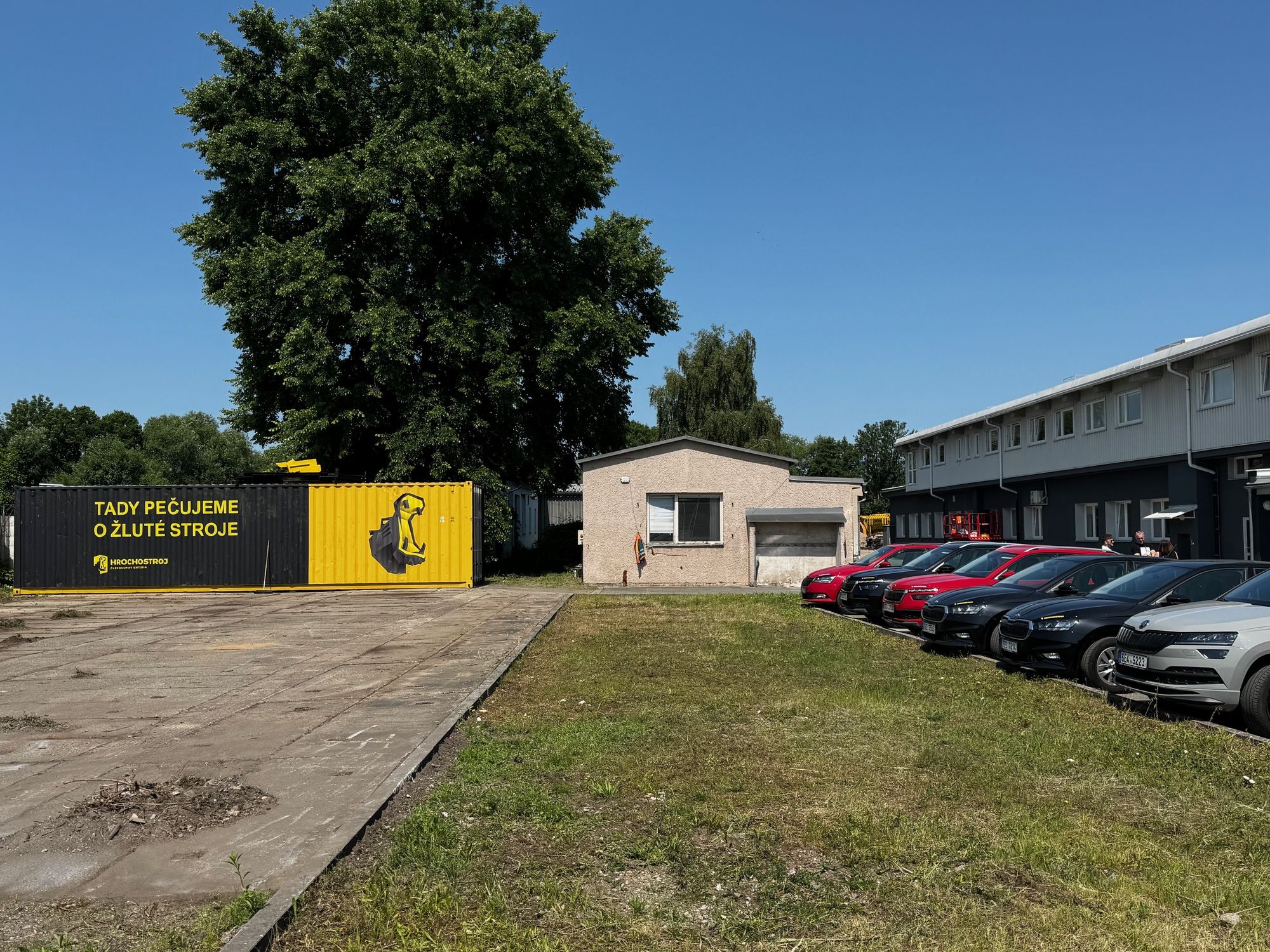 Opravárenské centrum Hrochostroj a.s. foto 6