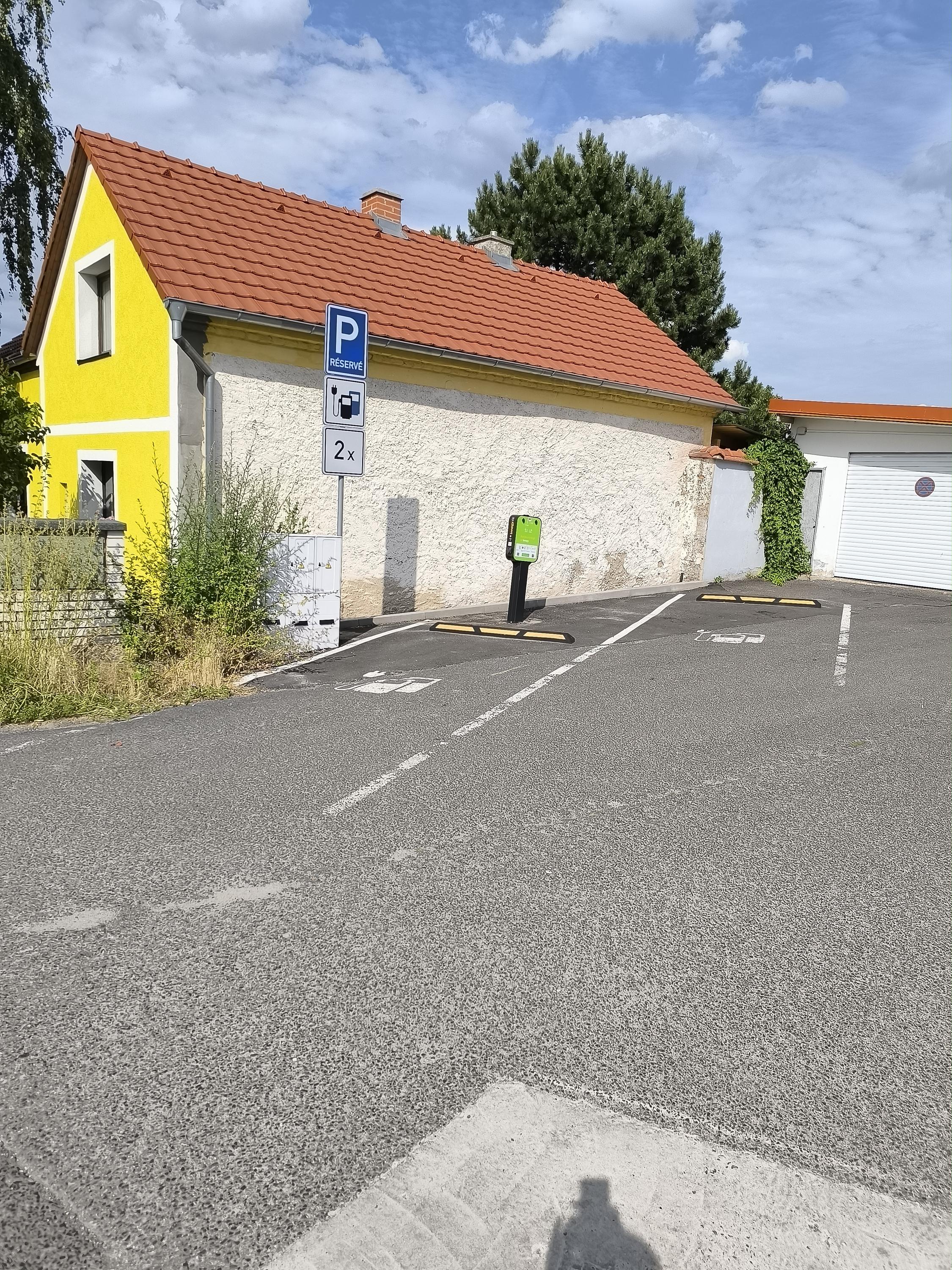 Dobíjecí stanice innogy foto 2