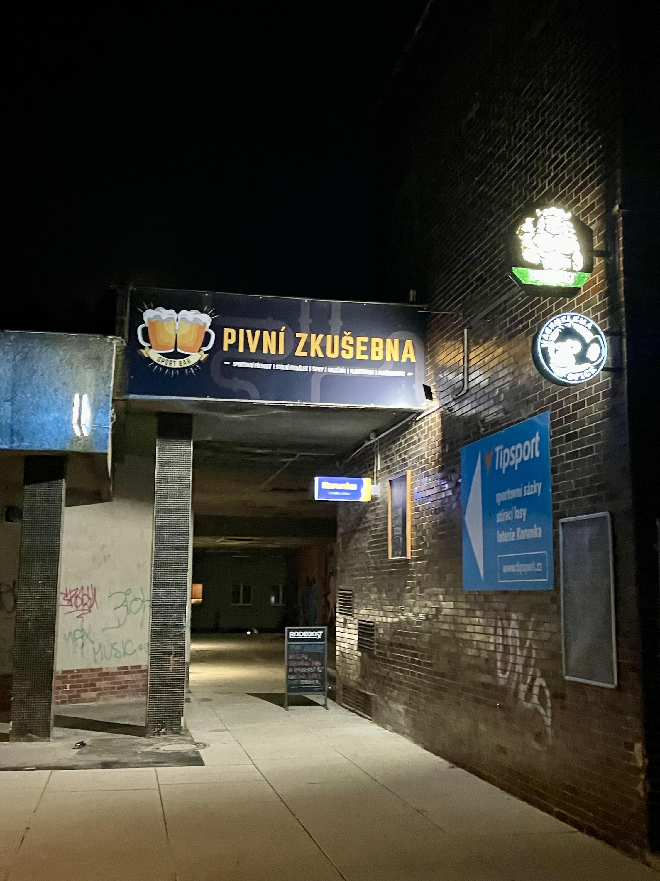 Pivní Zkušebna foto 2