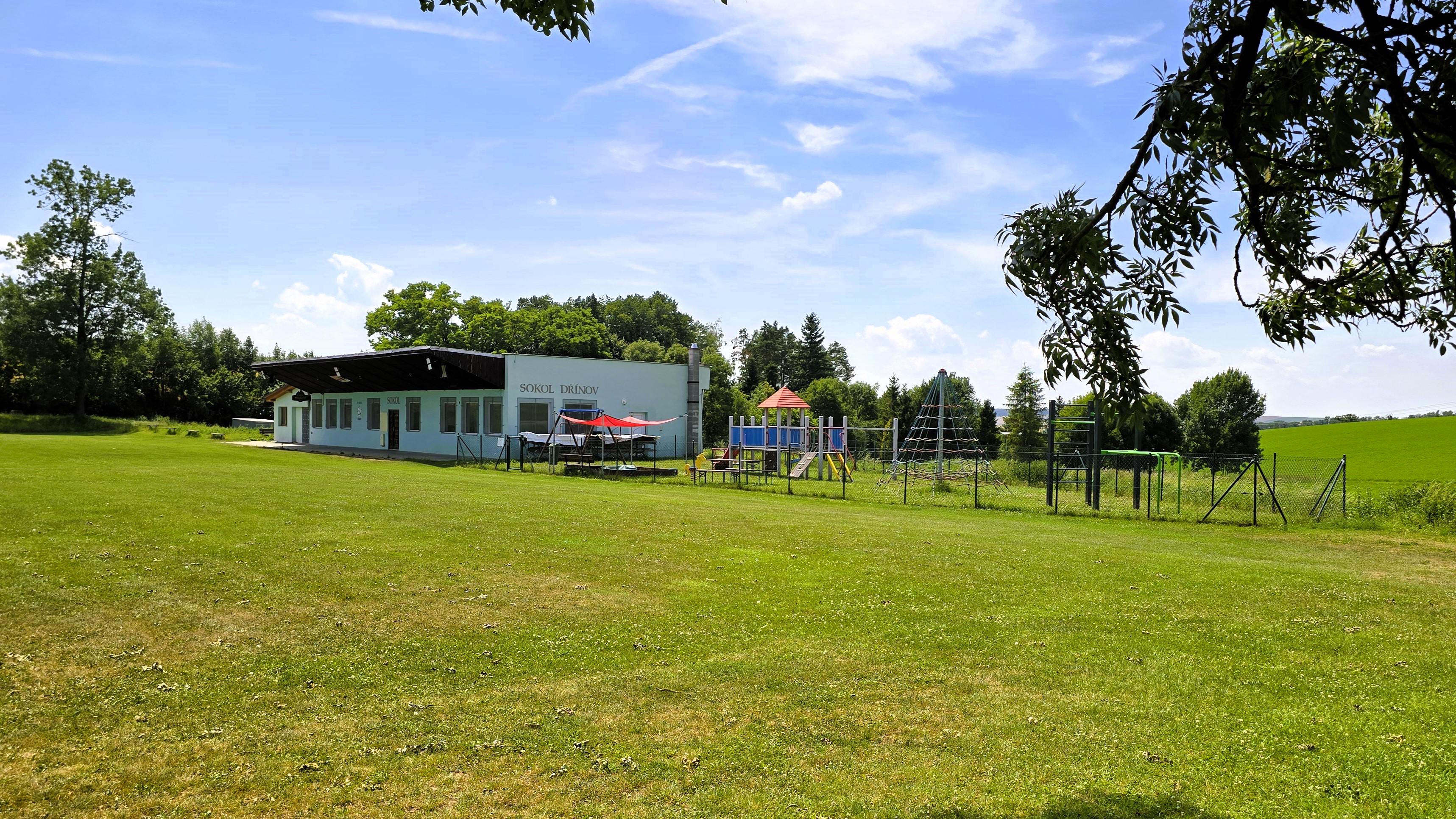 Hospoda u hřiště foto 3