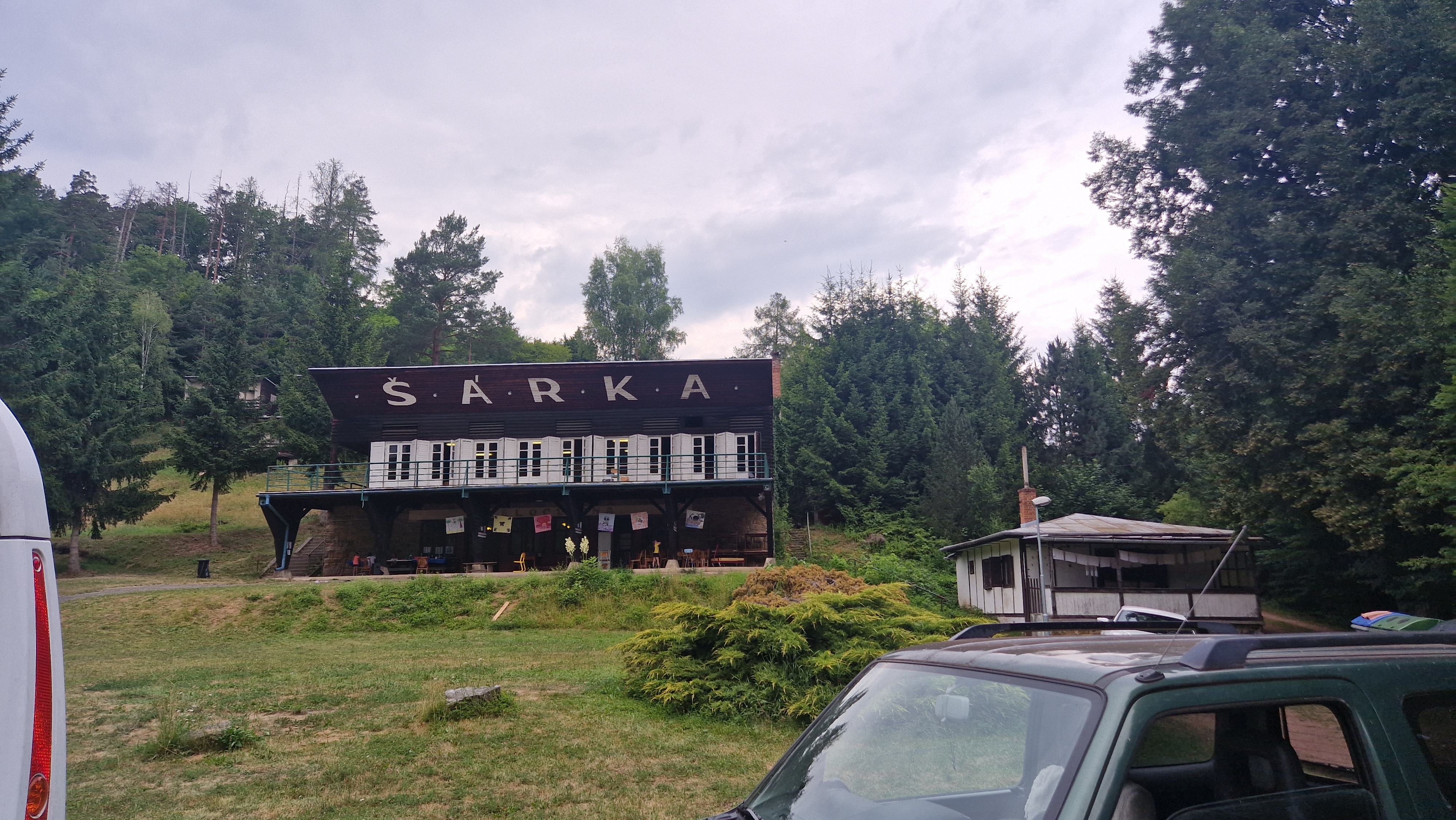 Areál Šárka foto 2