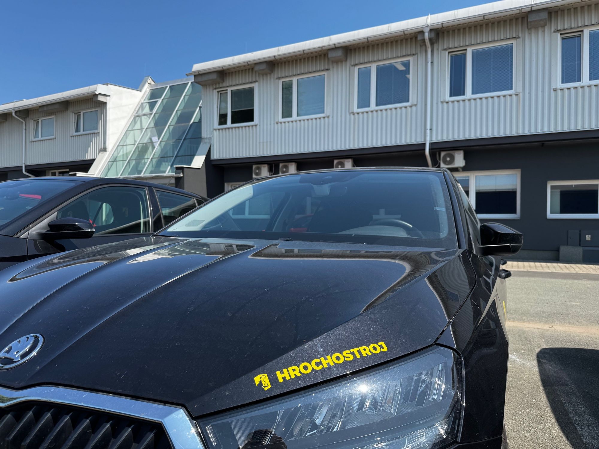 Opravárenské centrum Hrochostroj a.s. foto 3