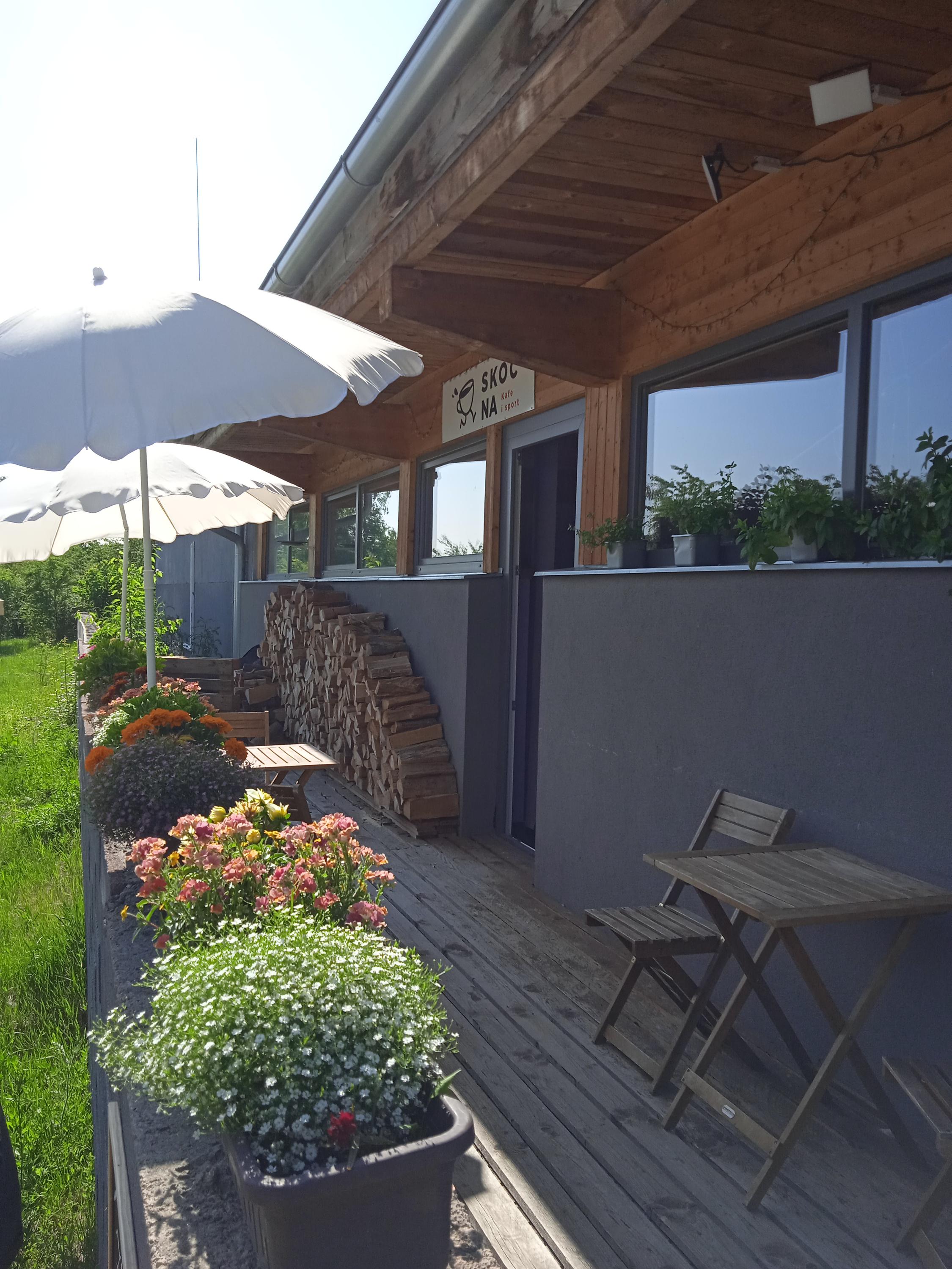 Skočna - Kavárna a tělocvična foto 2