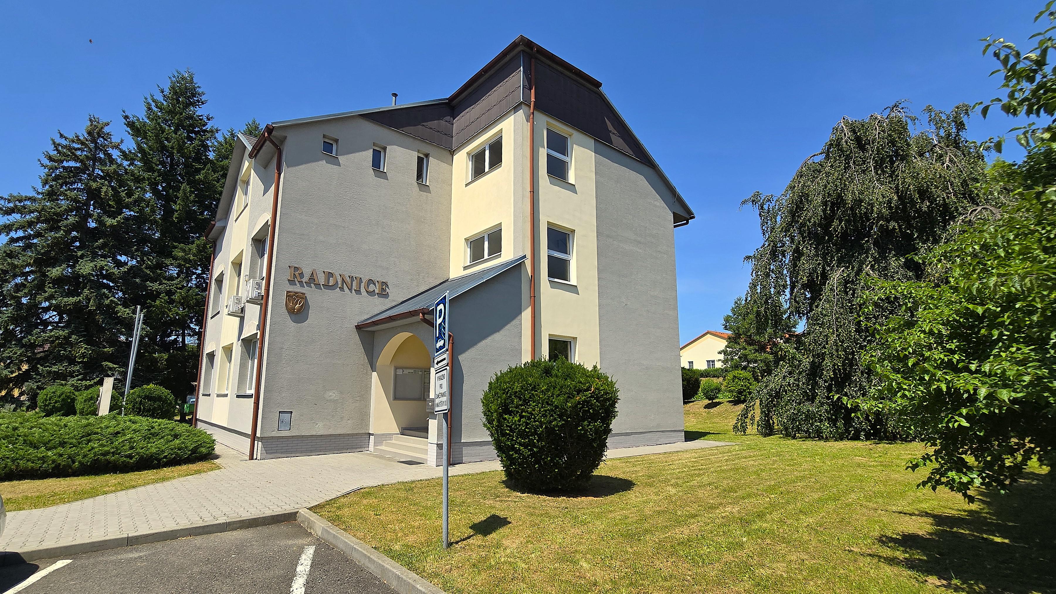 Dřínov - obecní úřad foto 3