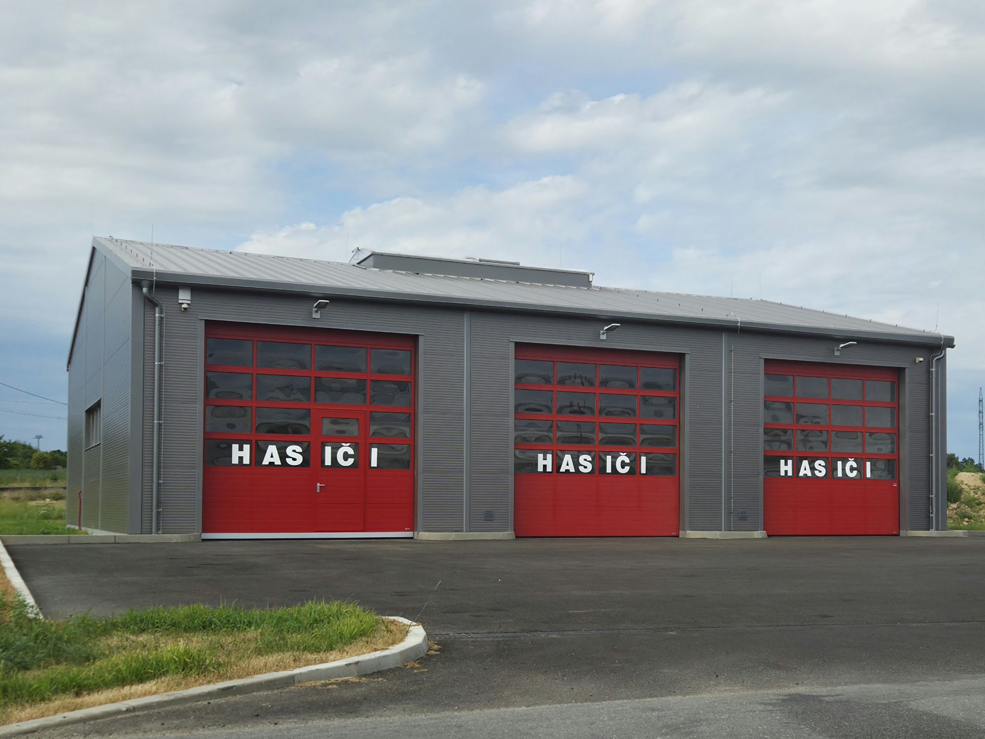 SH ČMS - Sbor dobrovolných hasičů Malšice foto 1