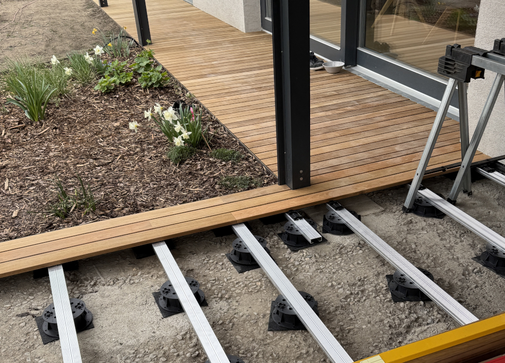 Montáž teras ze dřeva a WPC