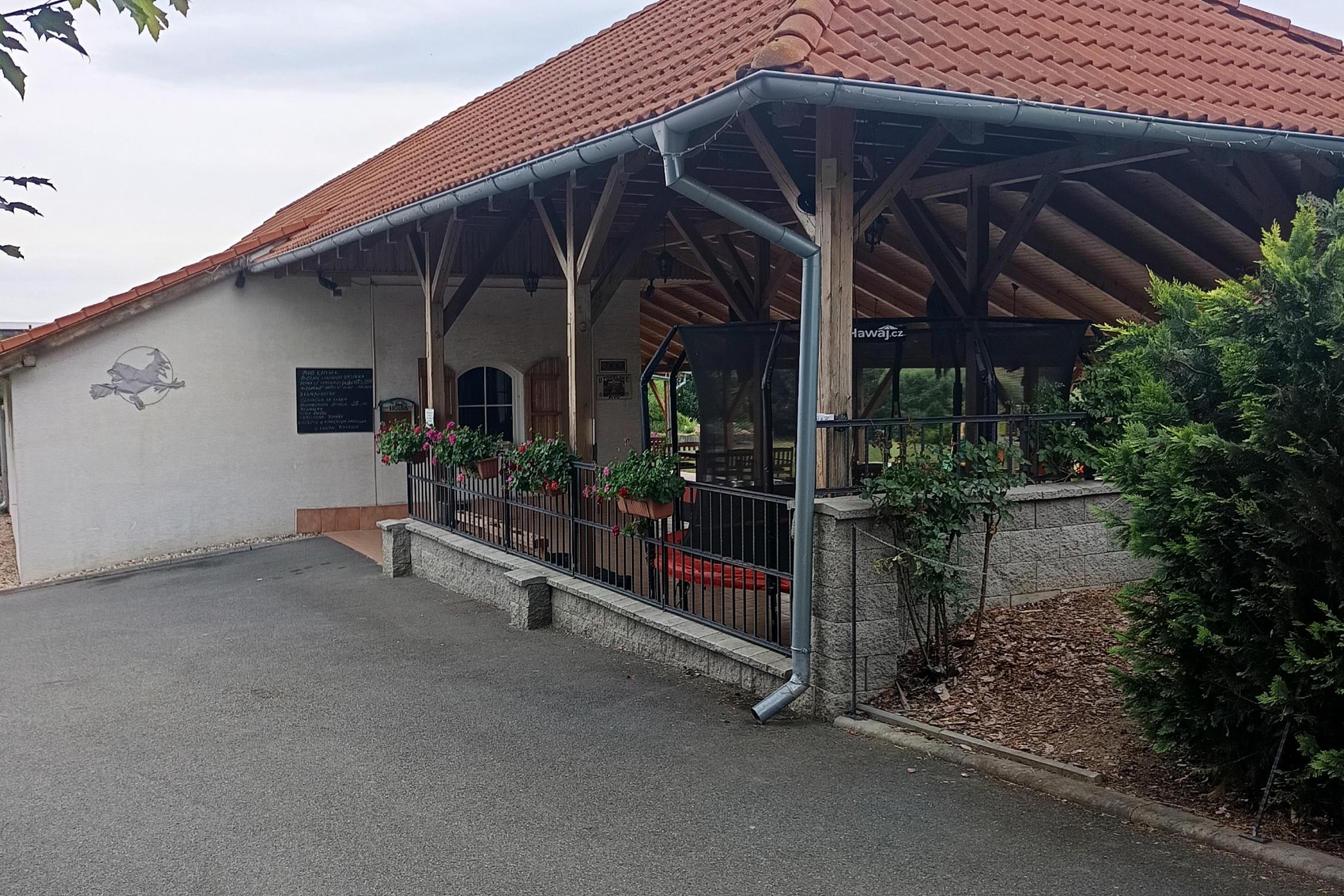 Zoopark Čarodějnický dvůr