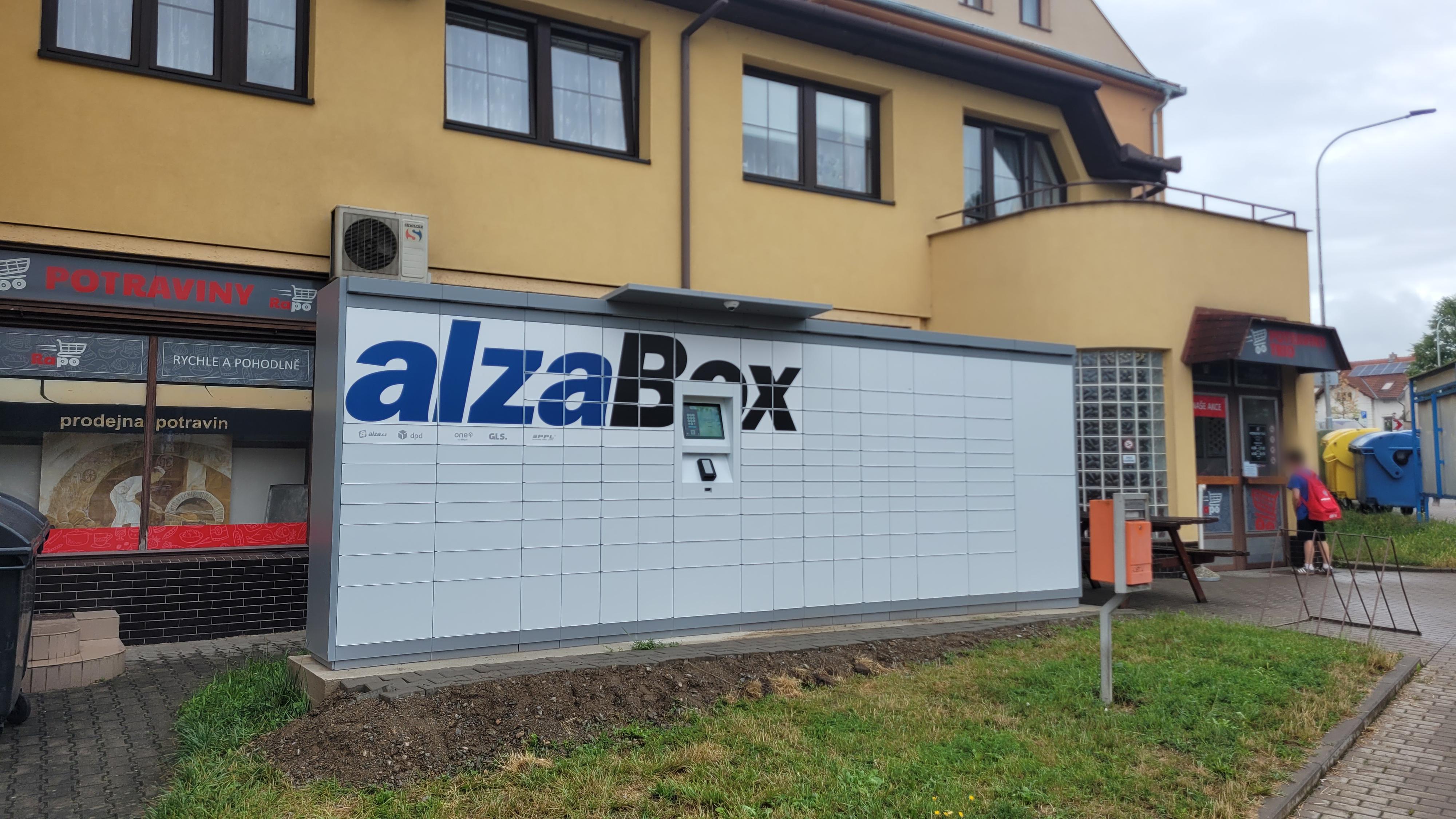 AlzaBox