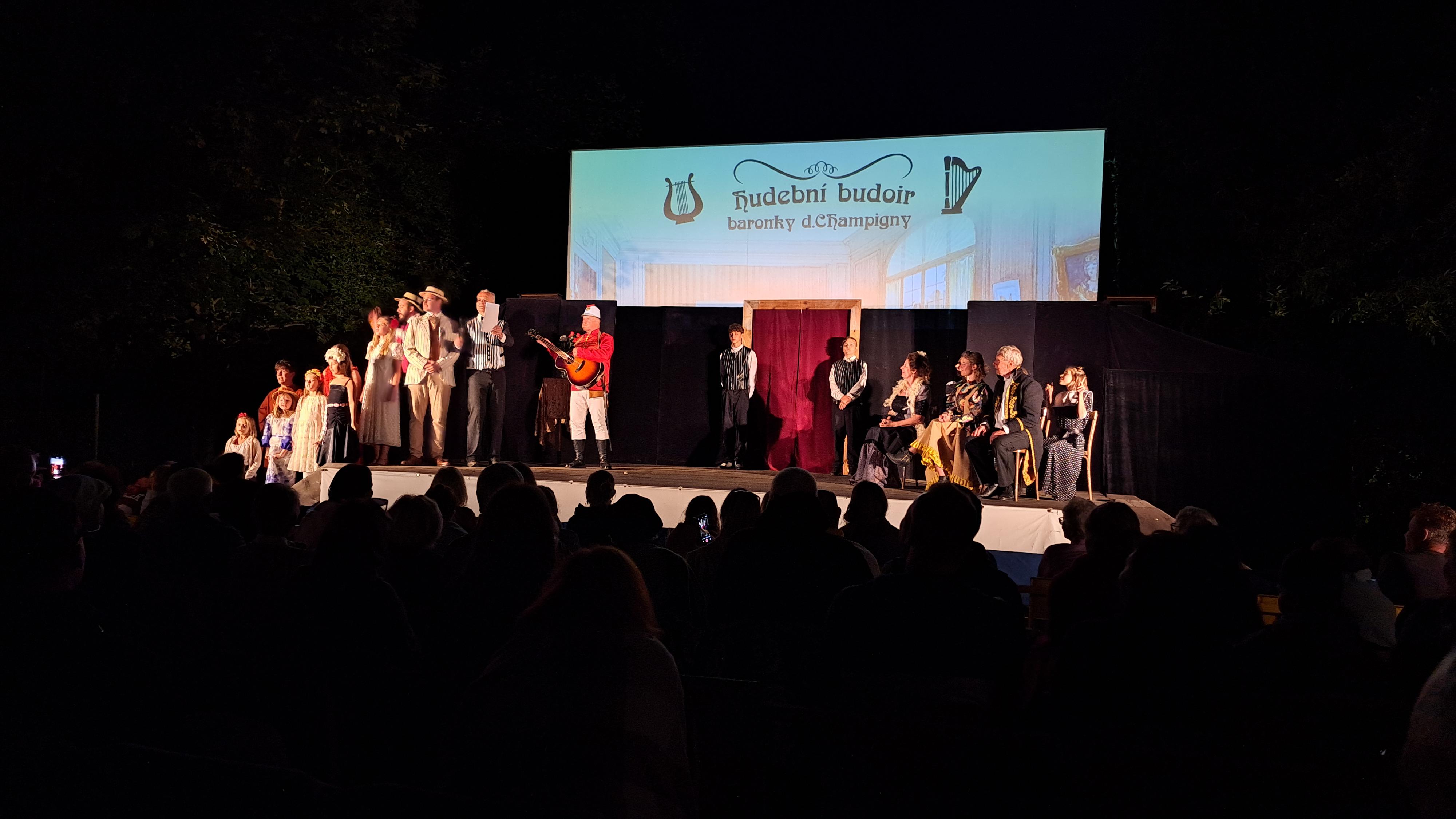 Letní kino Konopáč foto 3