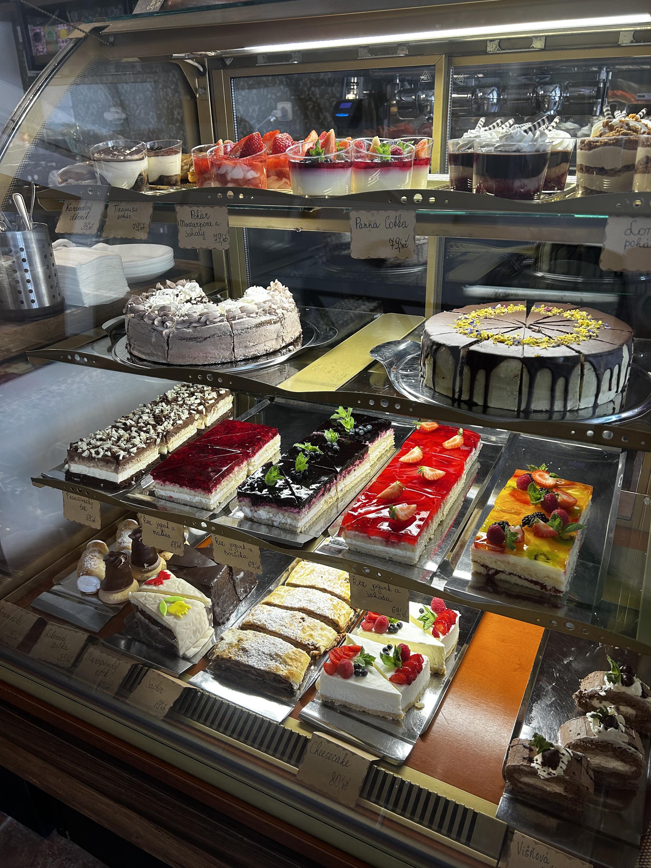 Kavárna a cukrárna Pohádka foto 6