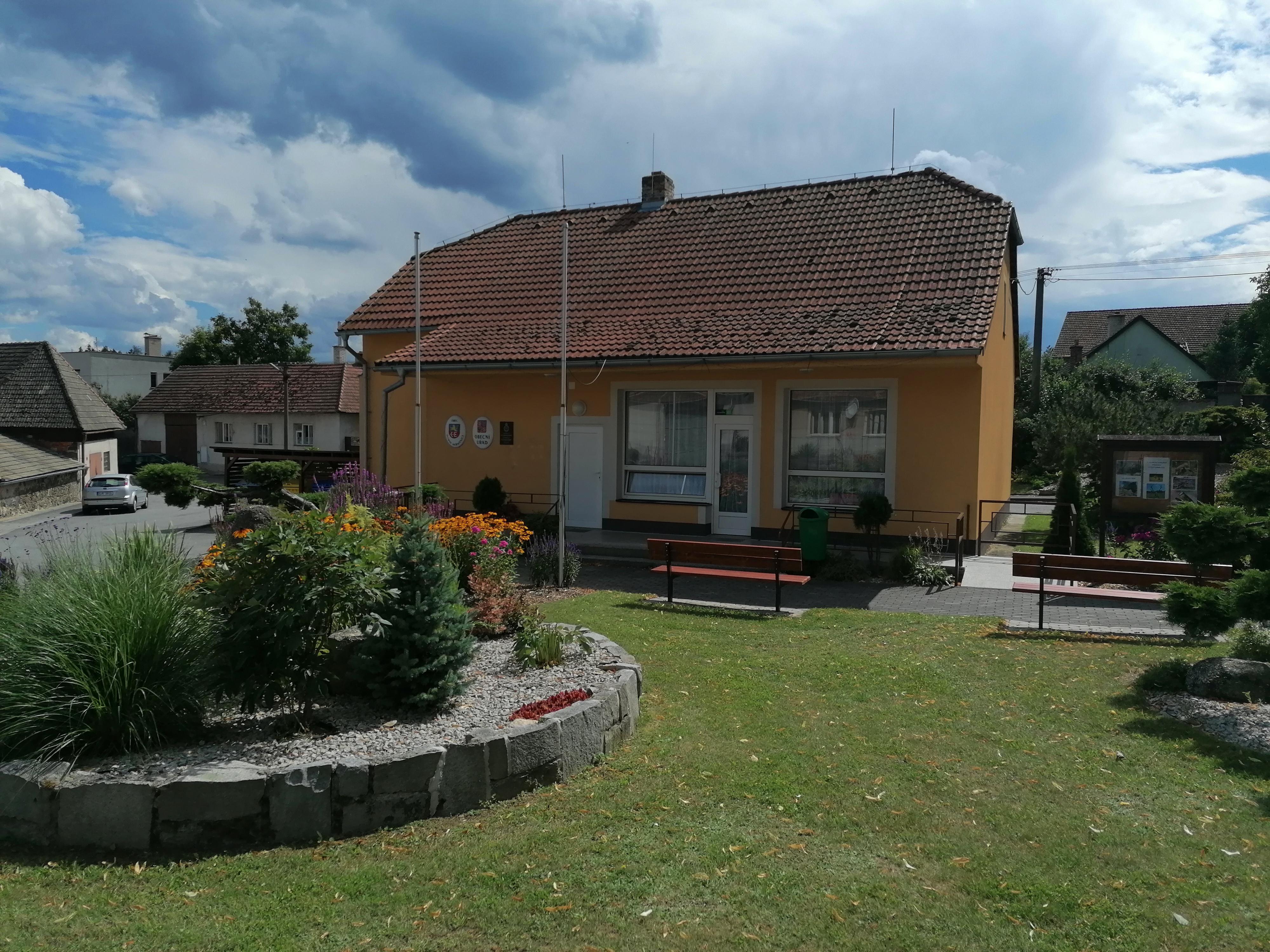 Horní Heřmanice - obecní úřad