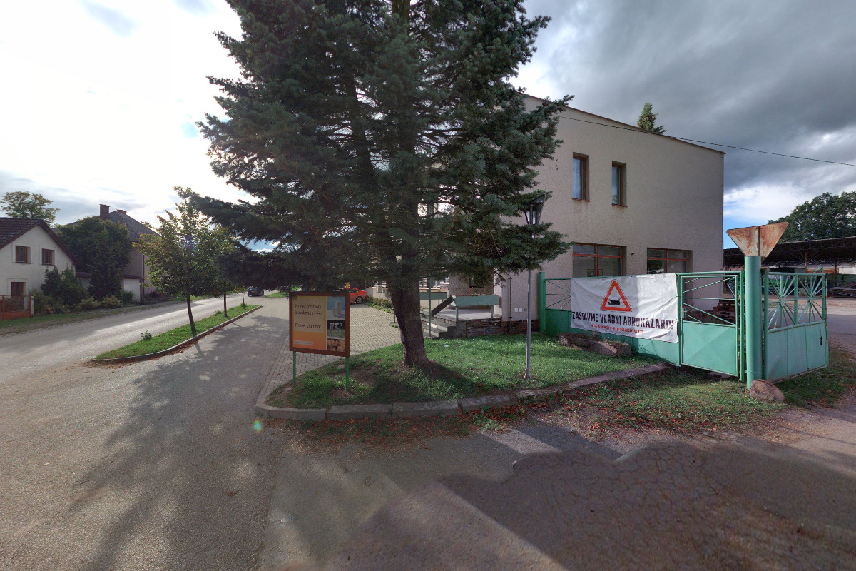 Obchod Ze dvora foto 2