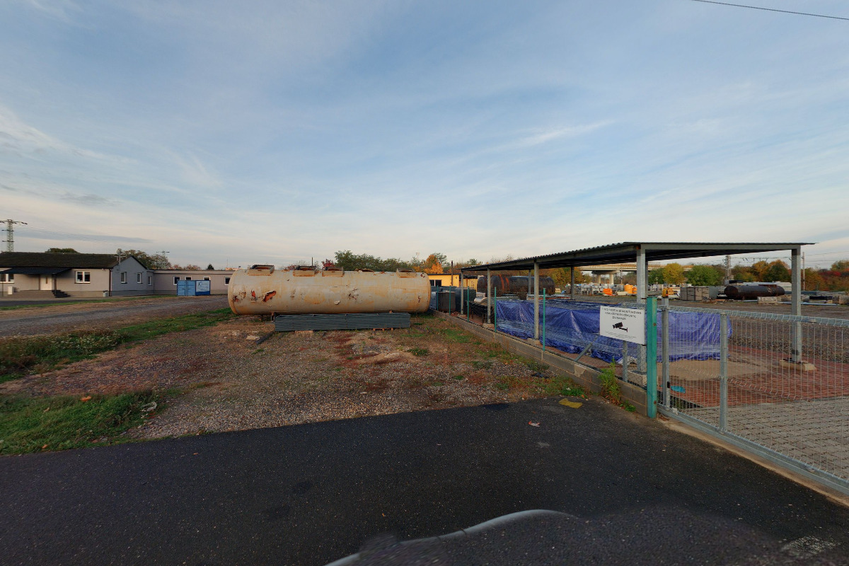 Bezkontaktní myčka Pečky foto 2