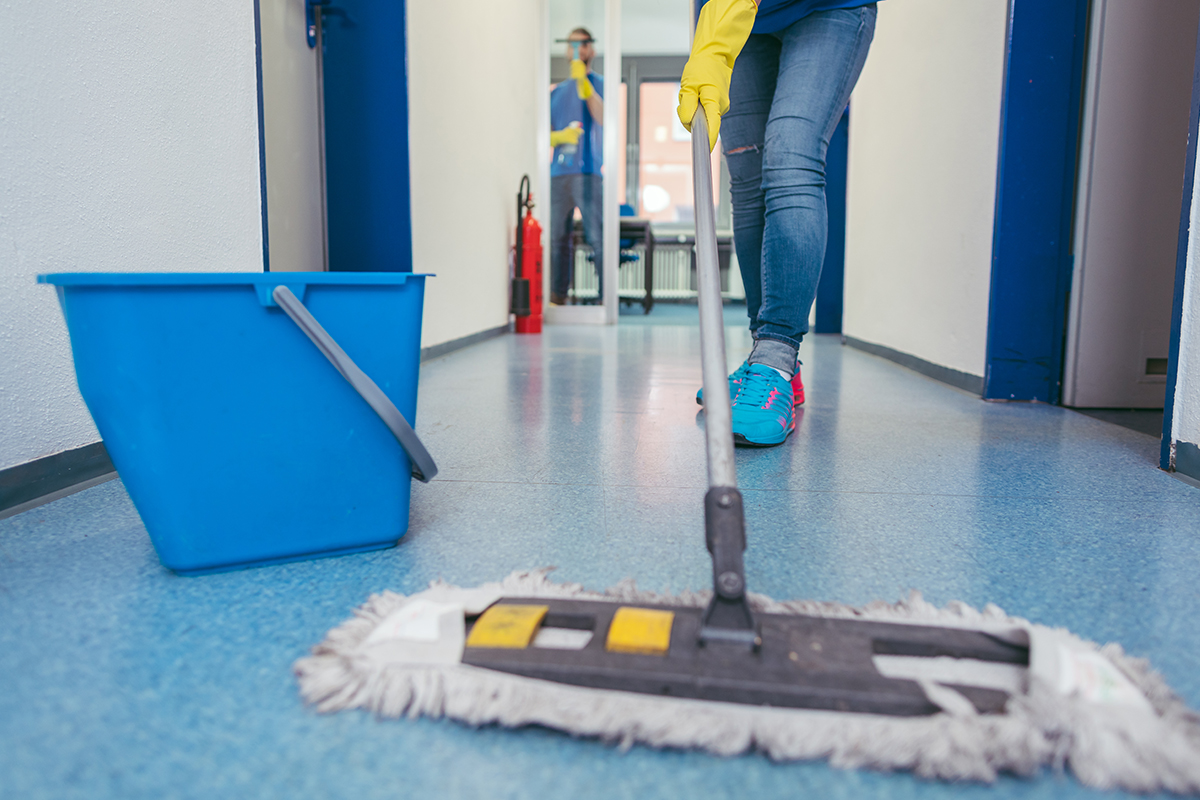 Marie Kmínková - Precizní úklid