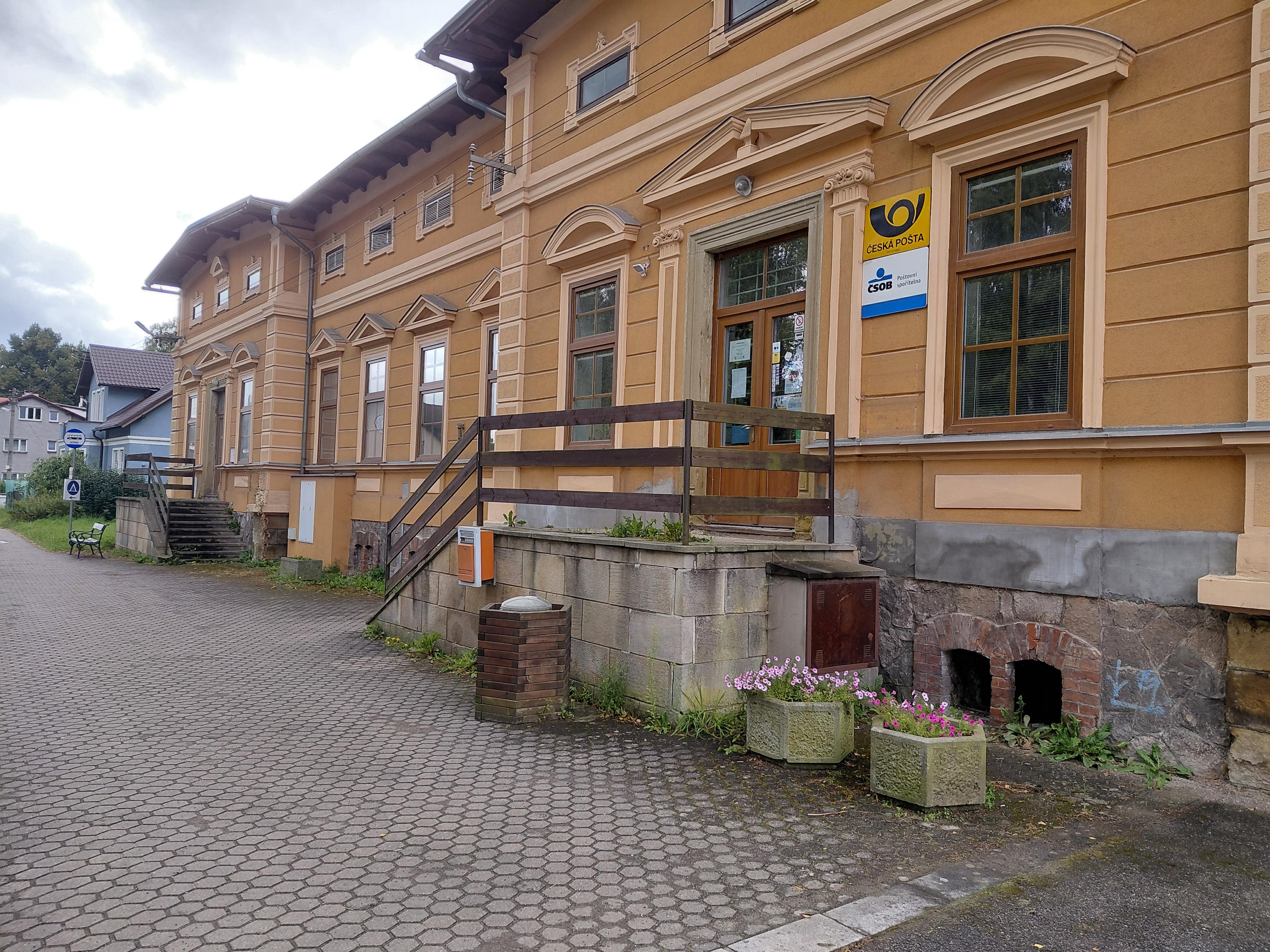 Pošta Teplice nad Metují foto 3
