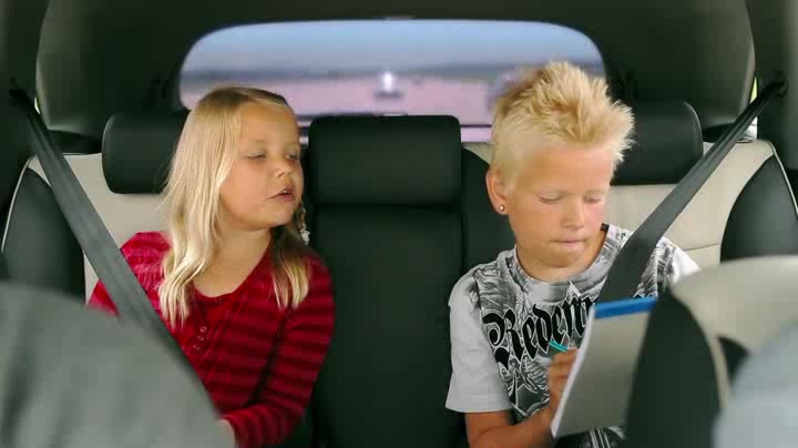 PNEUSERVIS a AUTOSERVIS Bosch Car Service foto 2 (náhled videa)