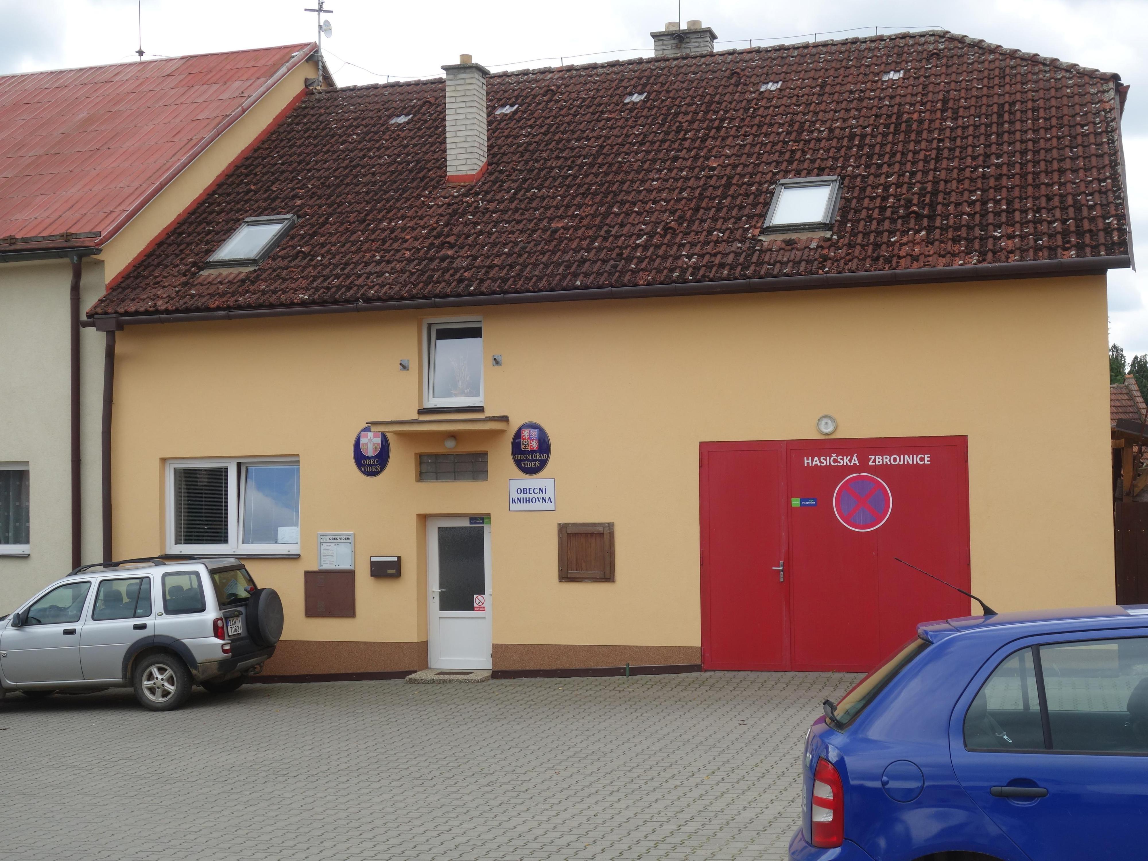 Vídeň - obecní úřad foto 2