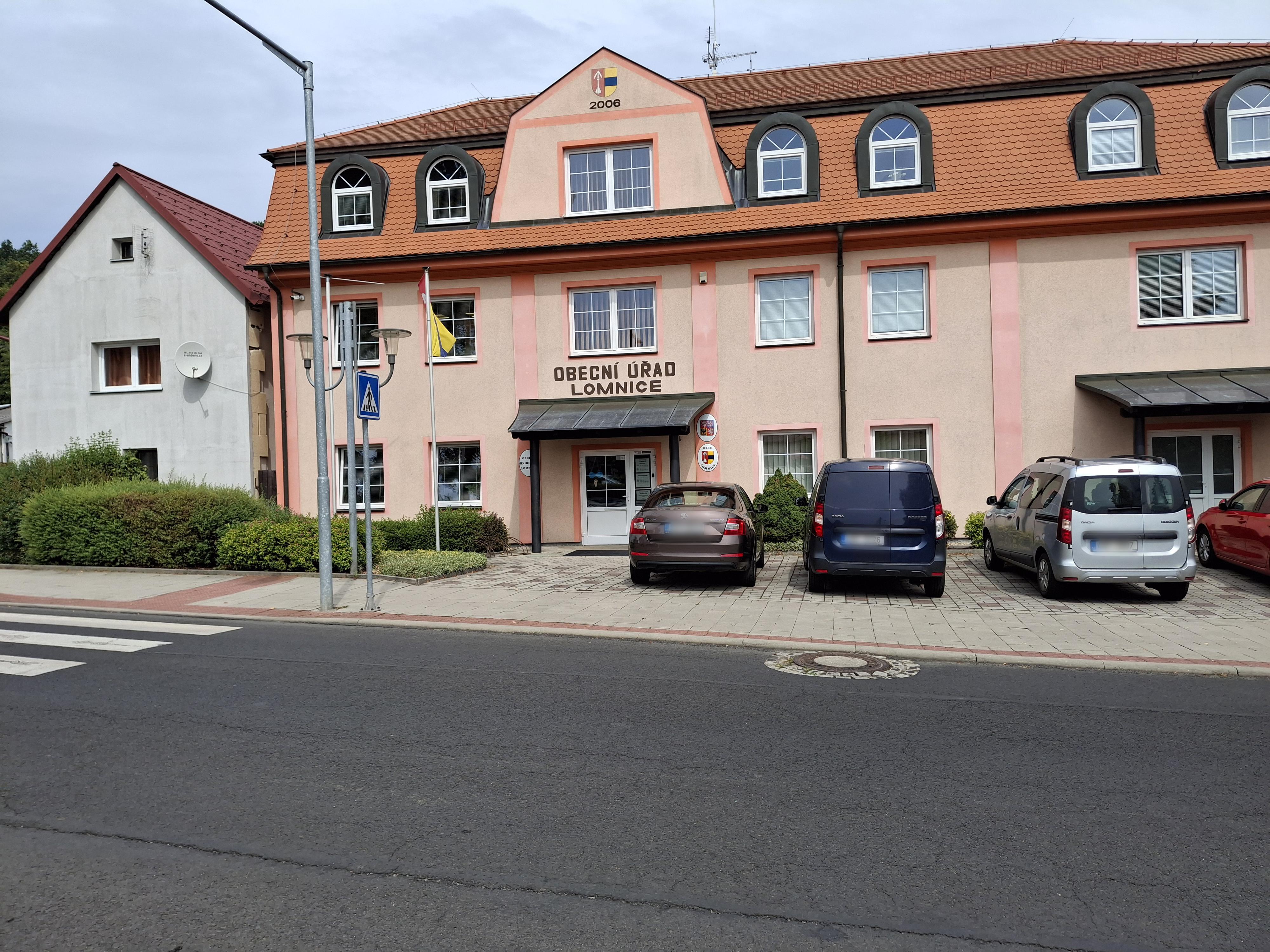 Lomnice - obecní úřad